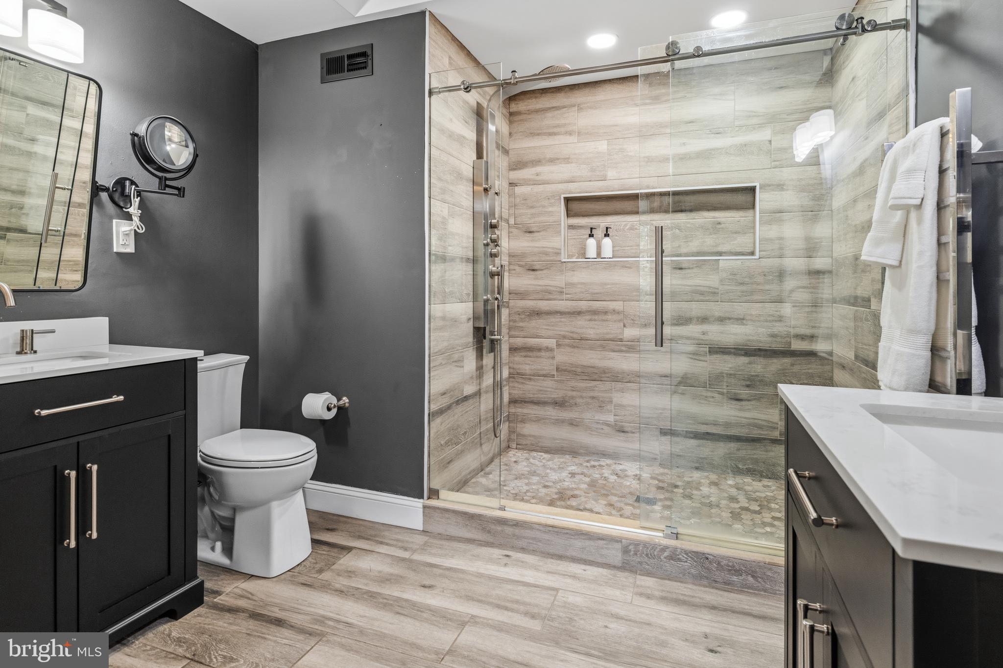 JENKINTOWN MANOR - Residential