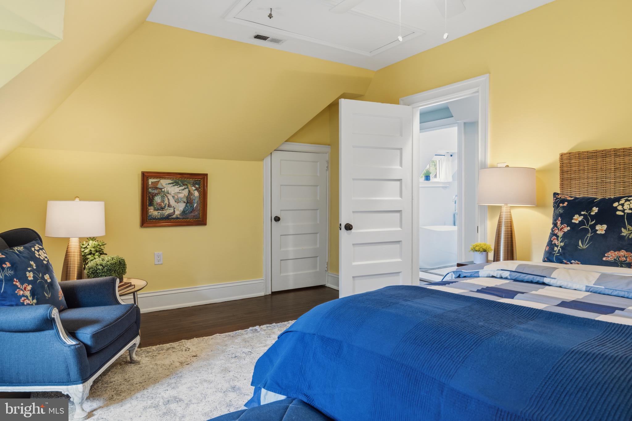 JENKINTOWN MANOR - Residential