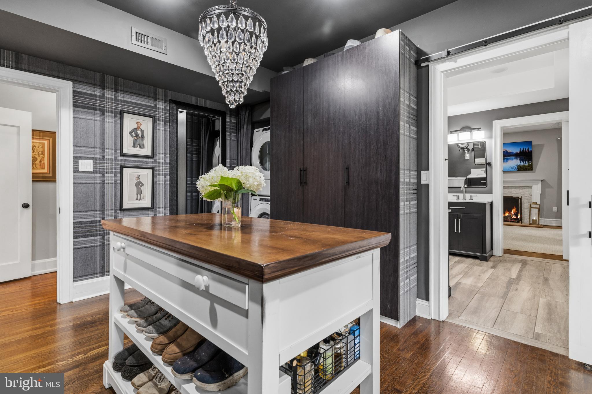 JENKINTOWN MANOR - Residential