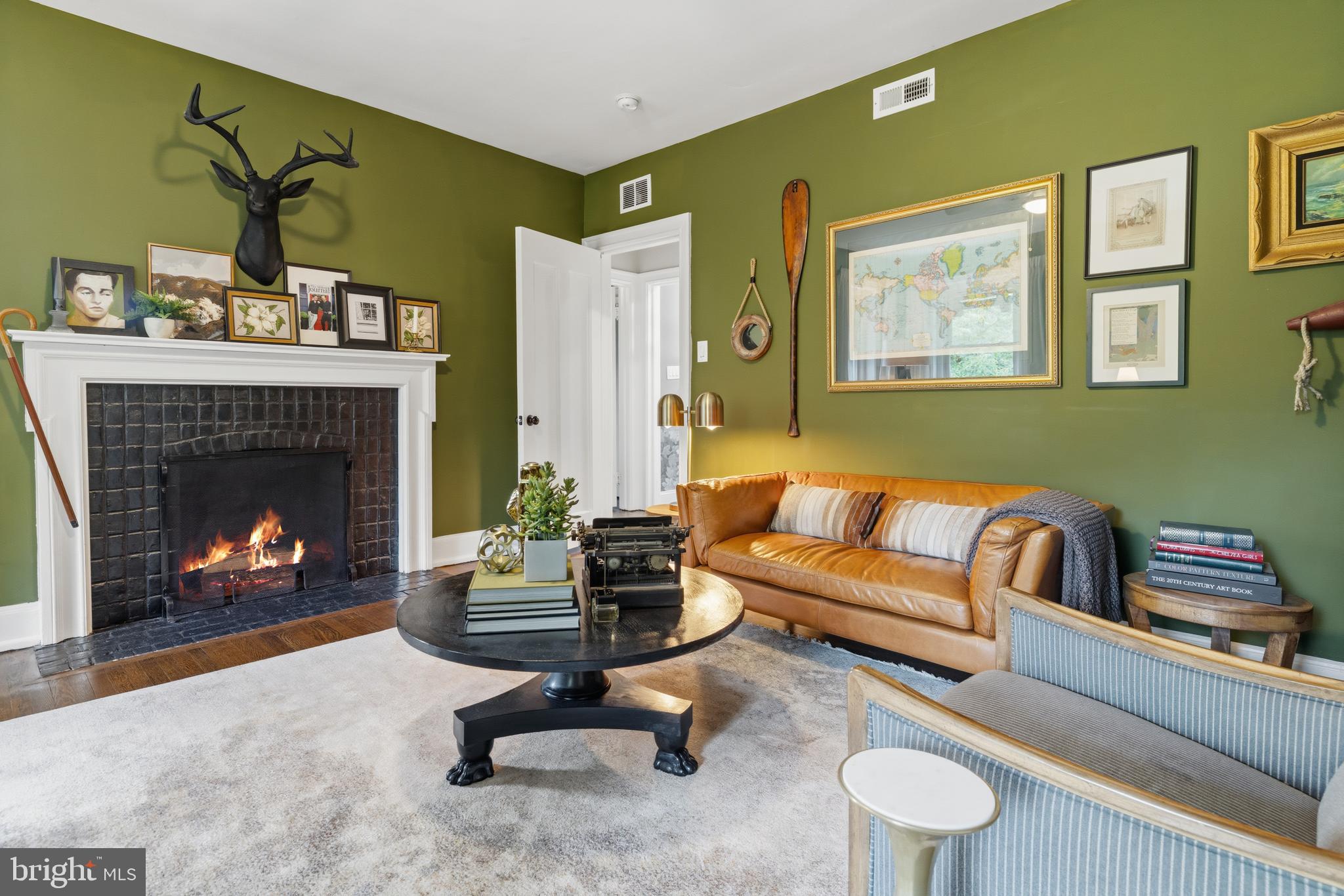JENKINTOWN MANOR - Residential