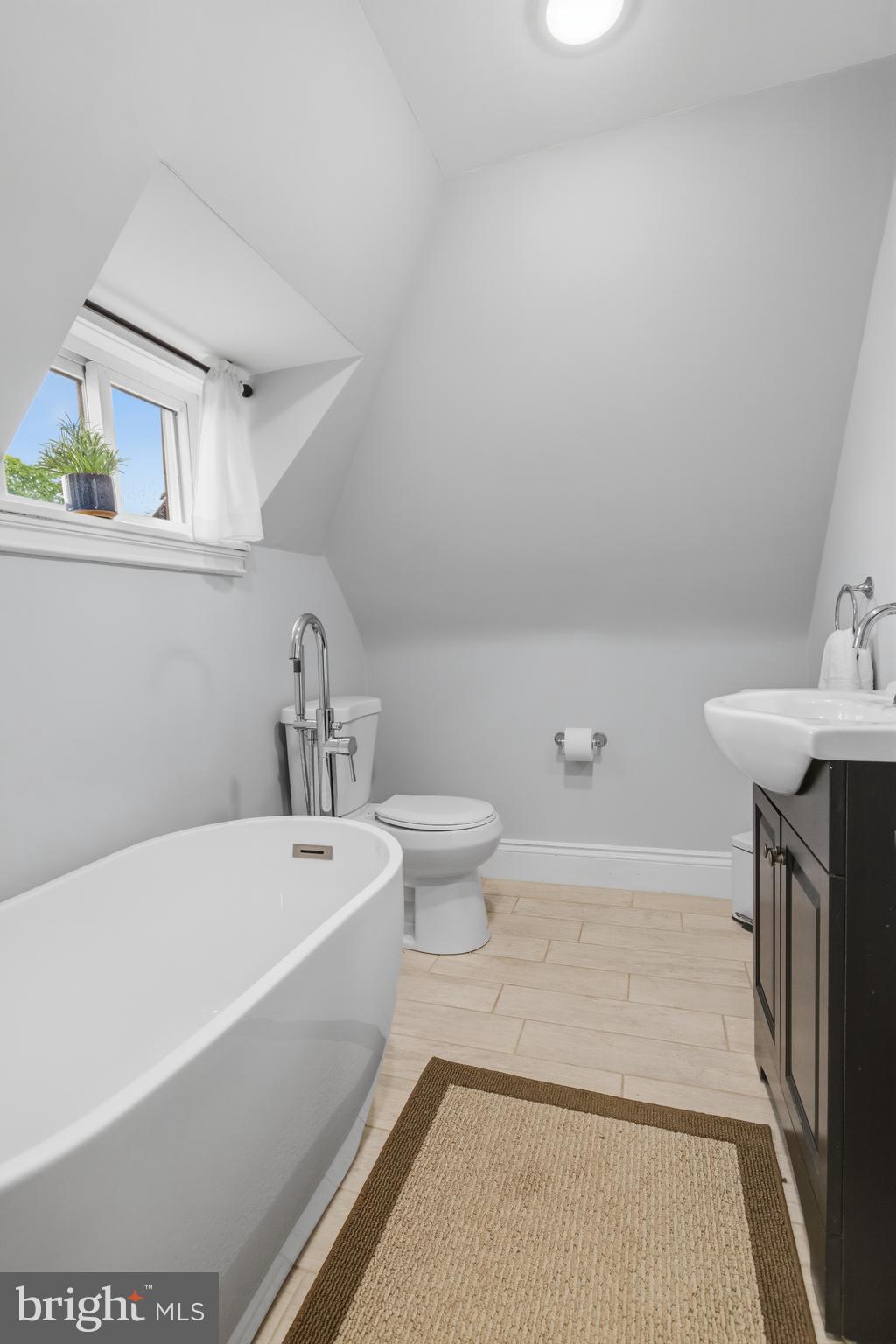 JENKINTOWN MANOR - Residential