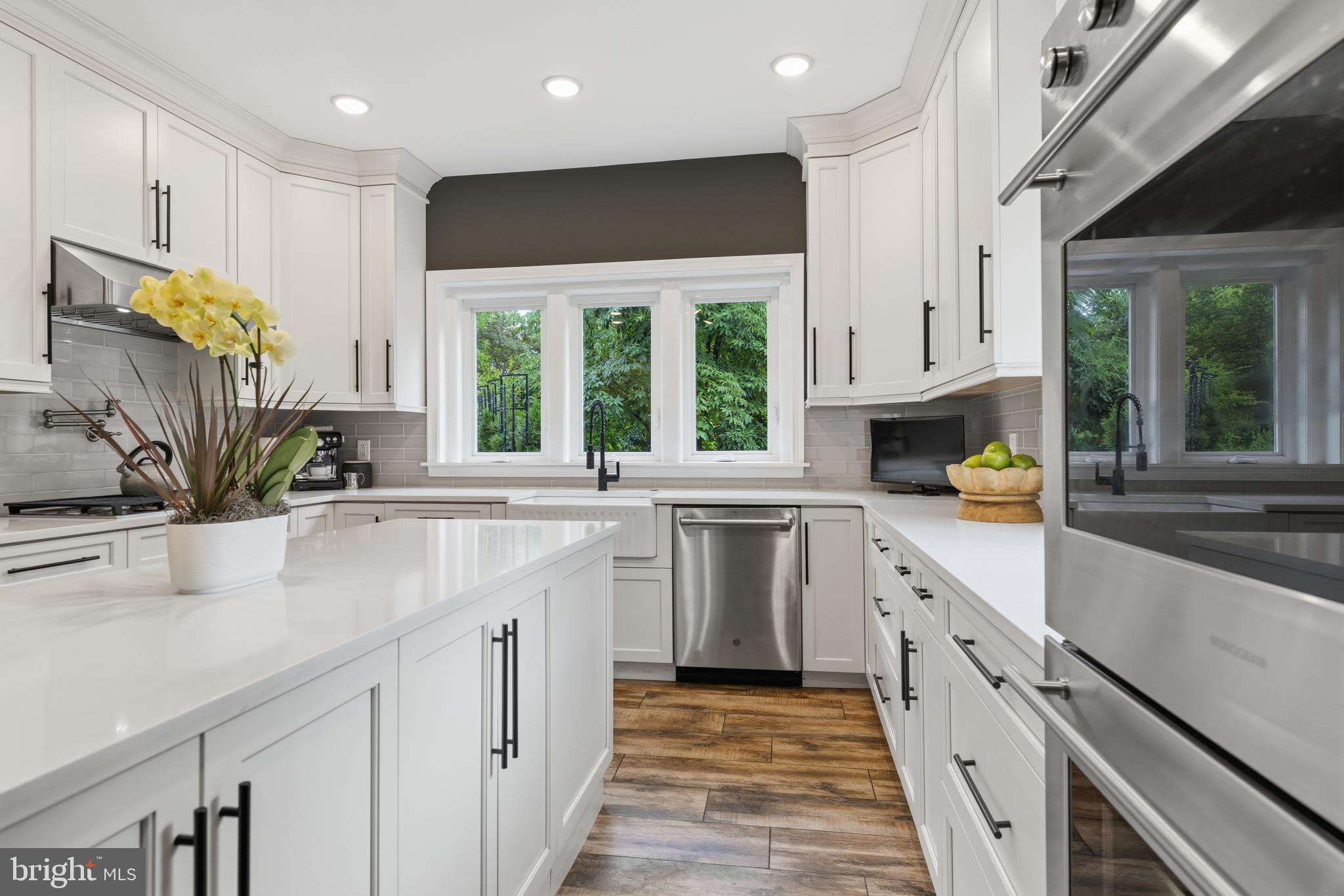 JENKINTOWN MANOR - Residential