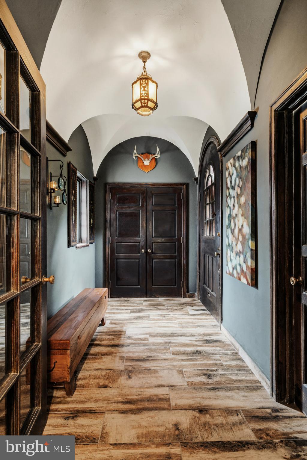 JENKINTOWN MANOR - Residential