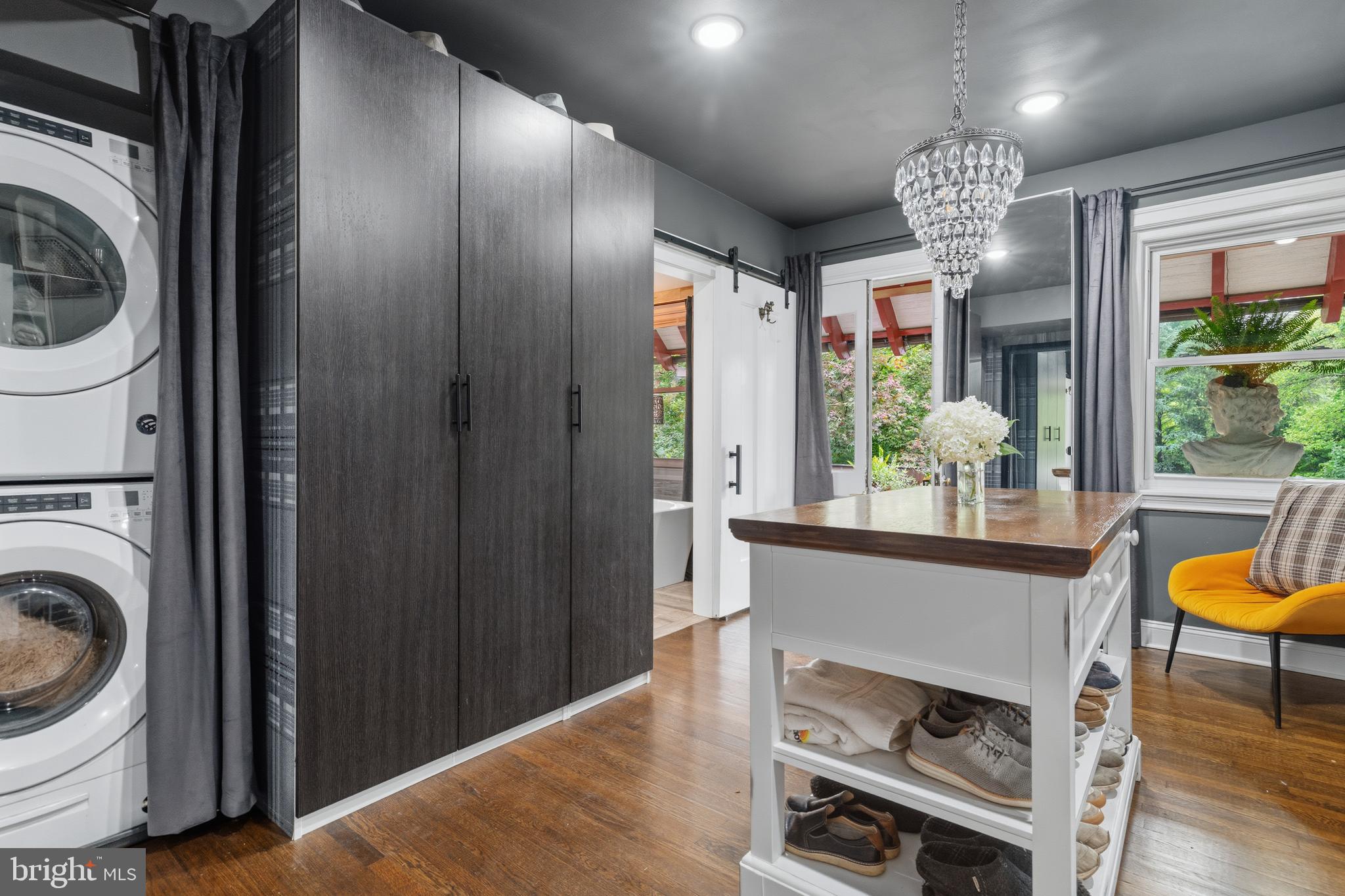 JENKINTOWN MANOR - Residential
