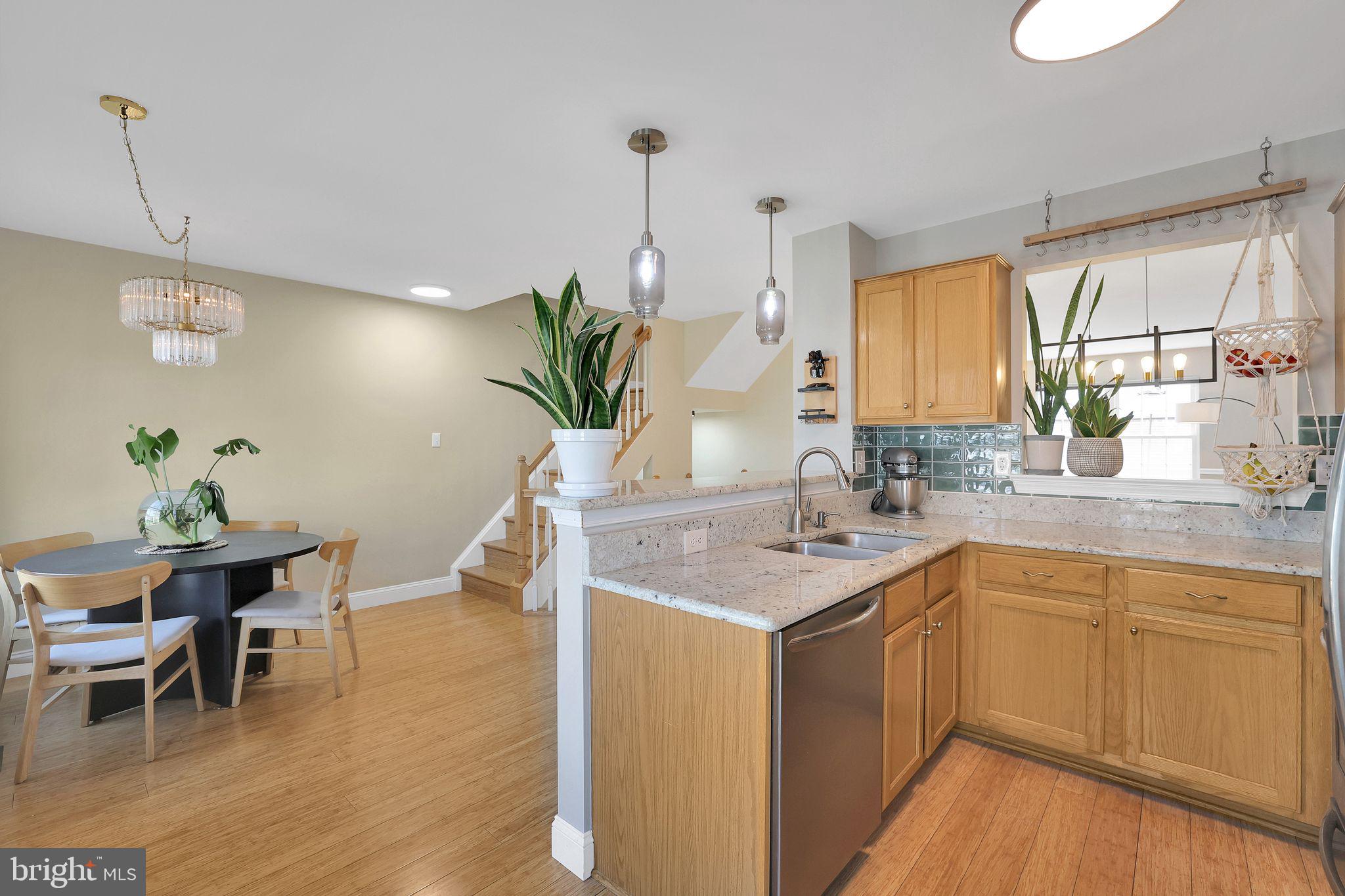 GROVEWOOD - Residential