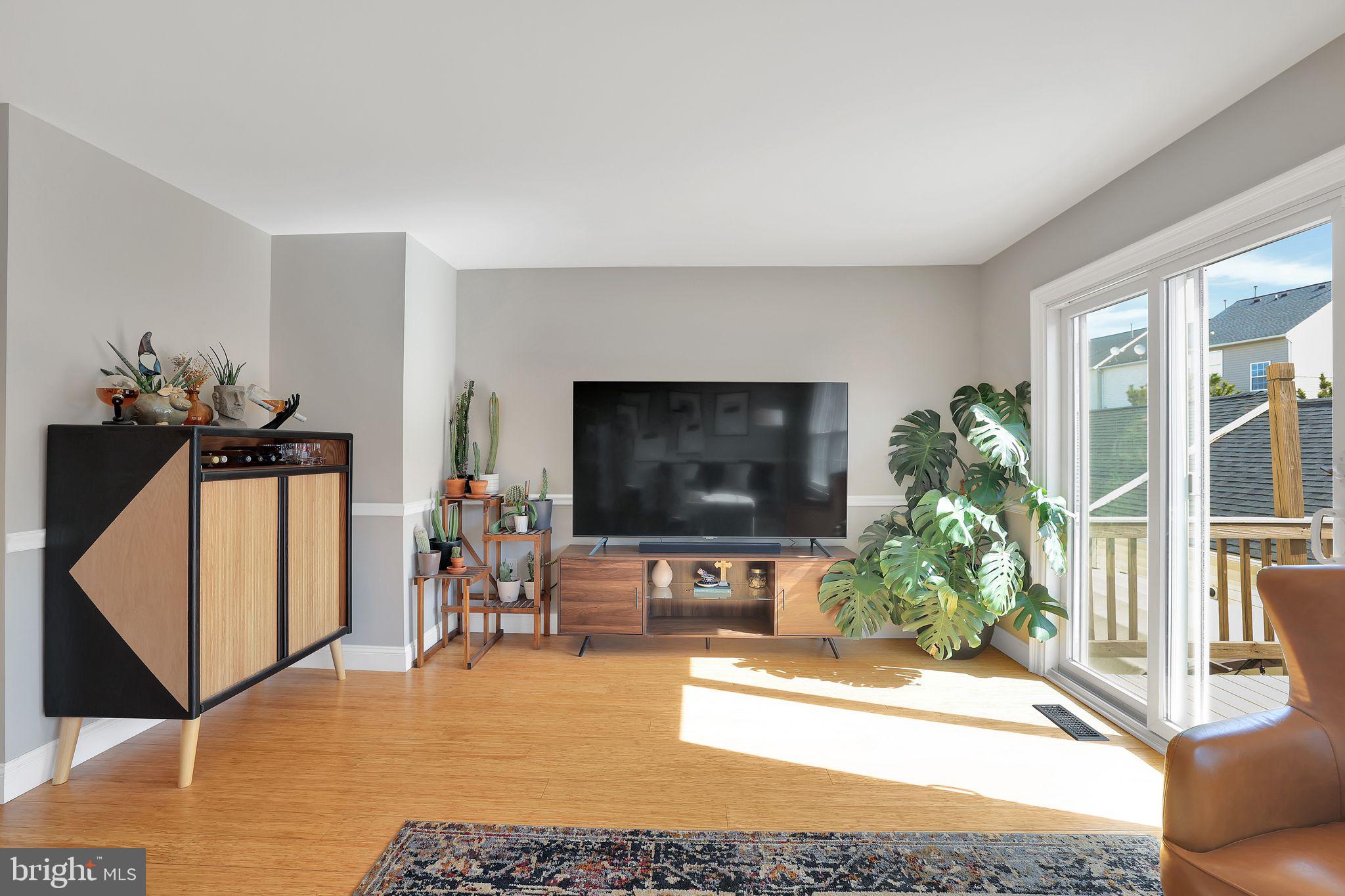 GROVEWOOD - Residential