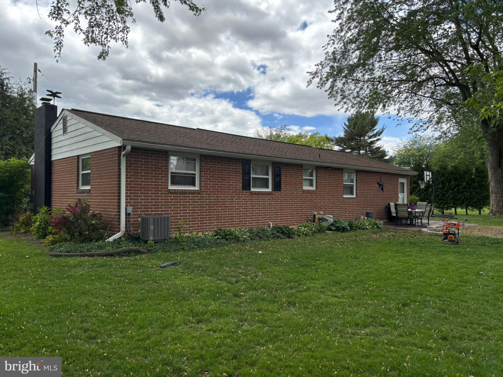 E. DONEGAL TWP - Residential