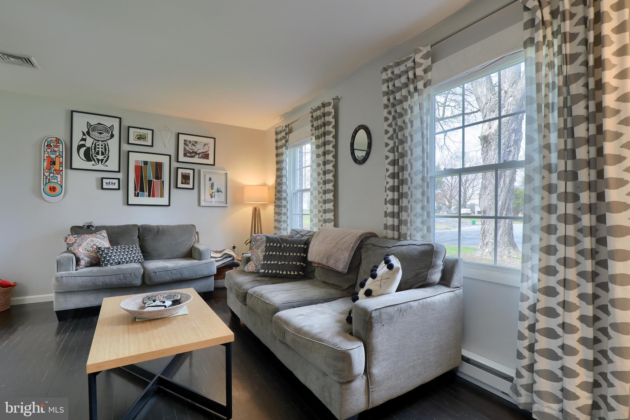 GOLDEN ACRES - Residential