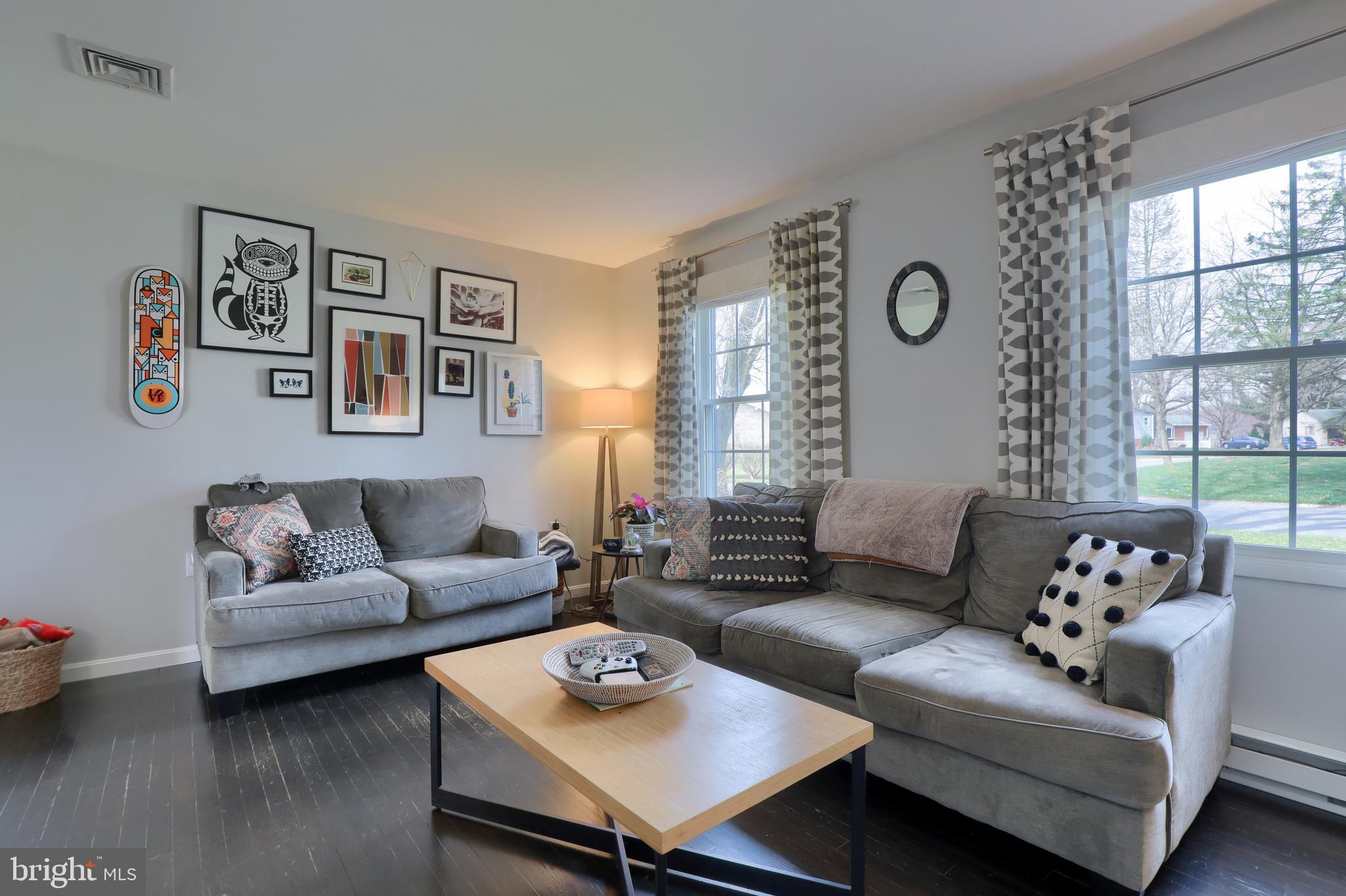 GOLDEN ACRES - Residential