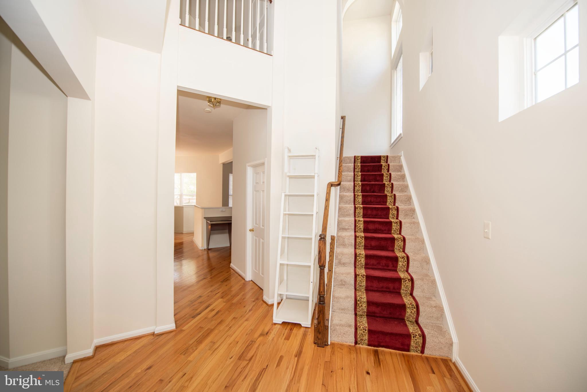 LAKE POINT ROUND HILL - Residential Lease