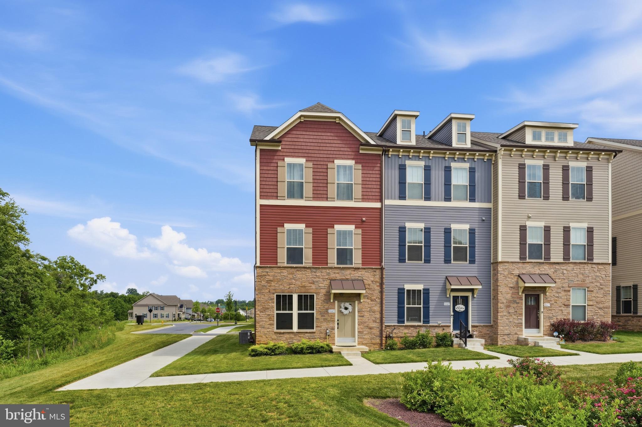 VILLAGES OF URBANA - Residential