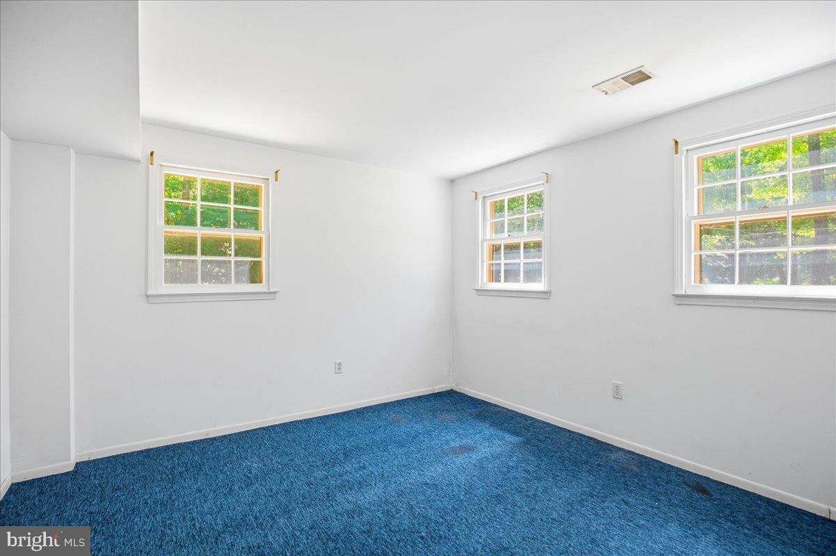BRYANTOWN HILLS - Residential