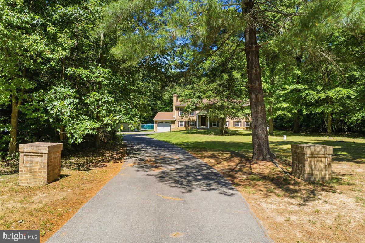 BRYANTOWN HILLS - Residential