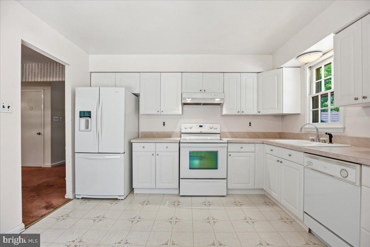 BRYANTOWN HILLS - Residential