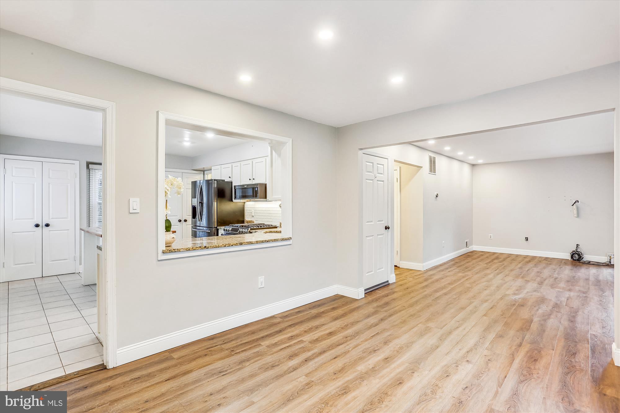SAYBROOKE - Residential