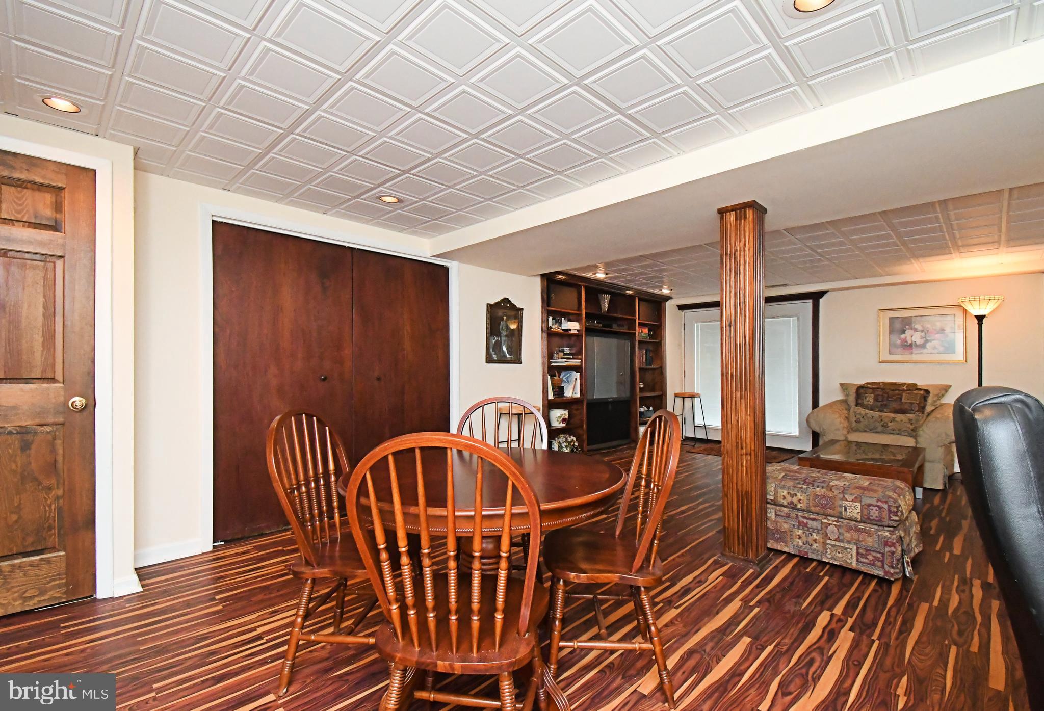 WYCHWOOD GLEN - Residential