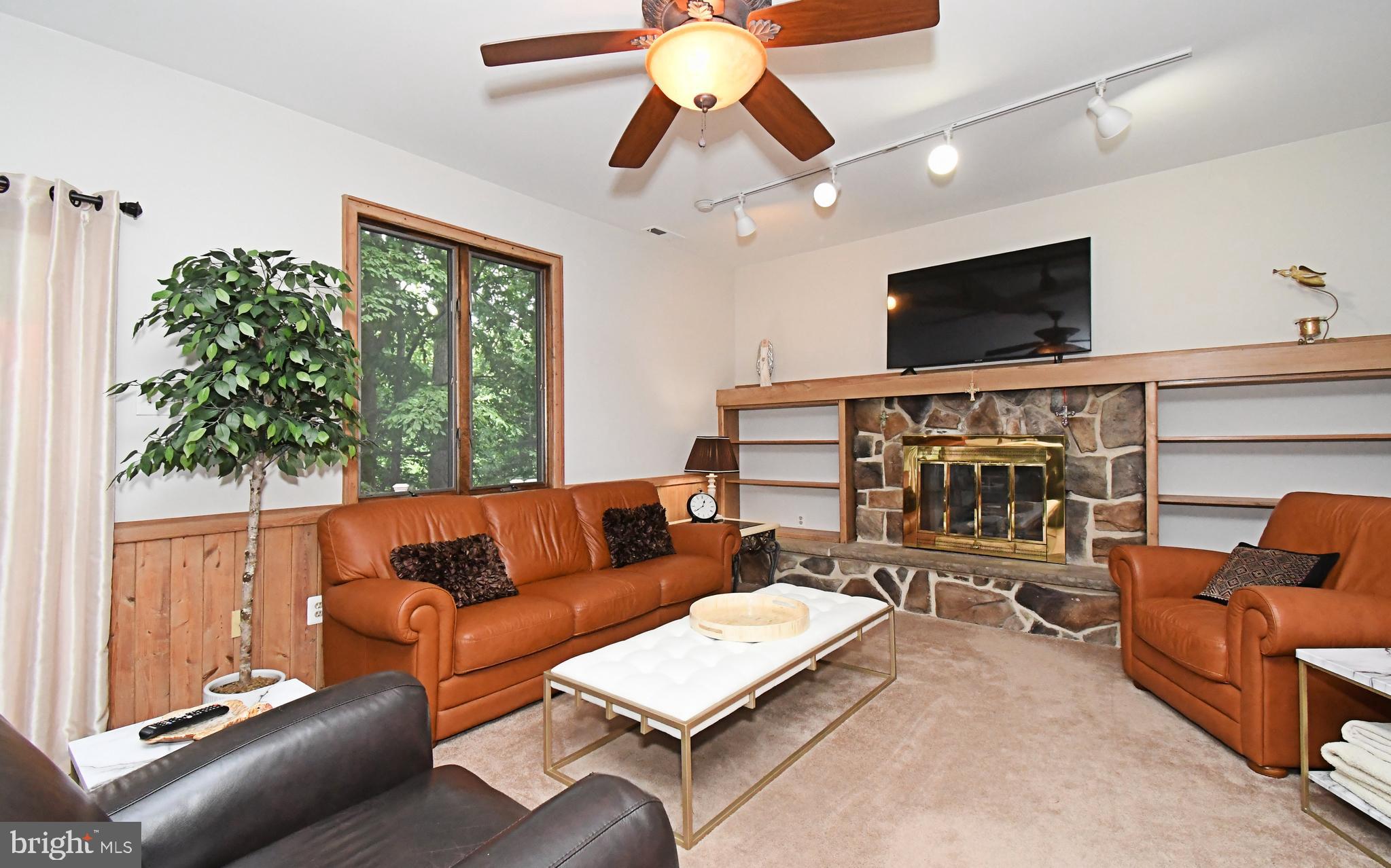 WYCHWOOD GLEN - Residential