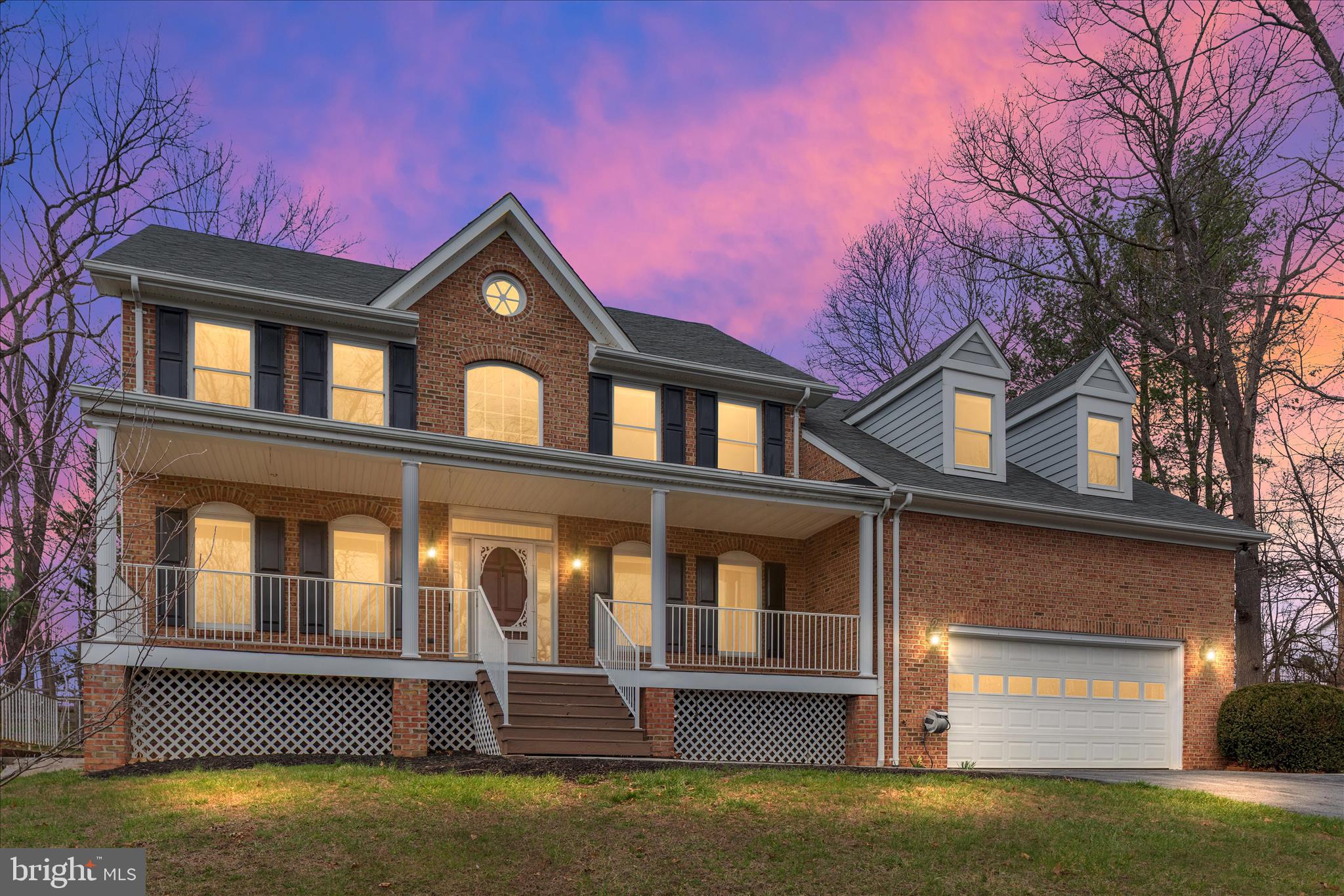 SPRING HOLLOW ESTATES - Residential