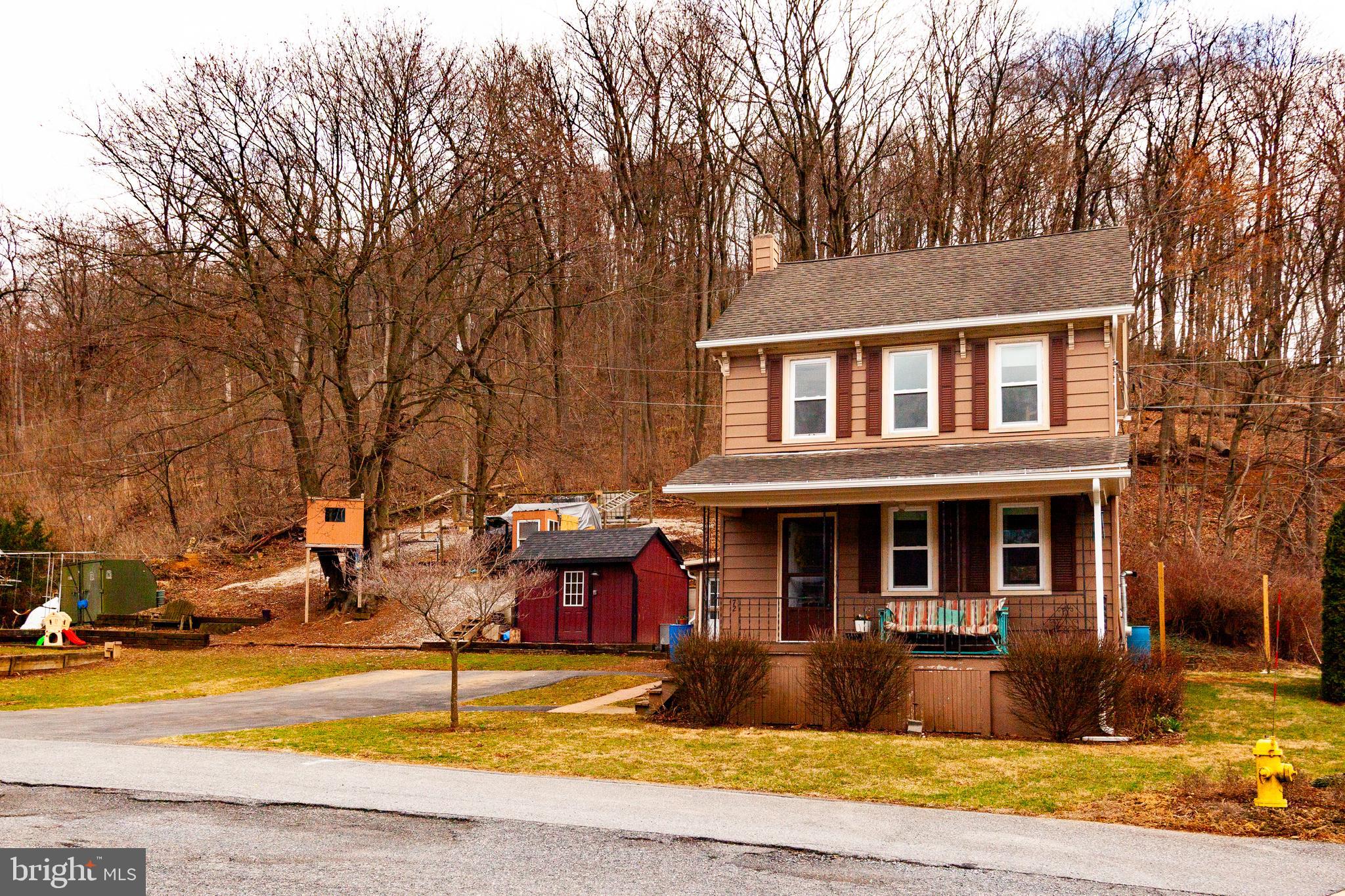 ADAMSTOWN - Residential