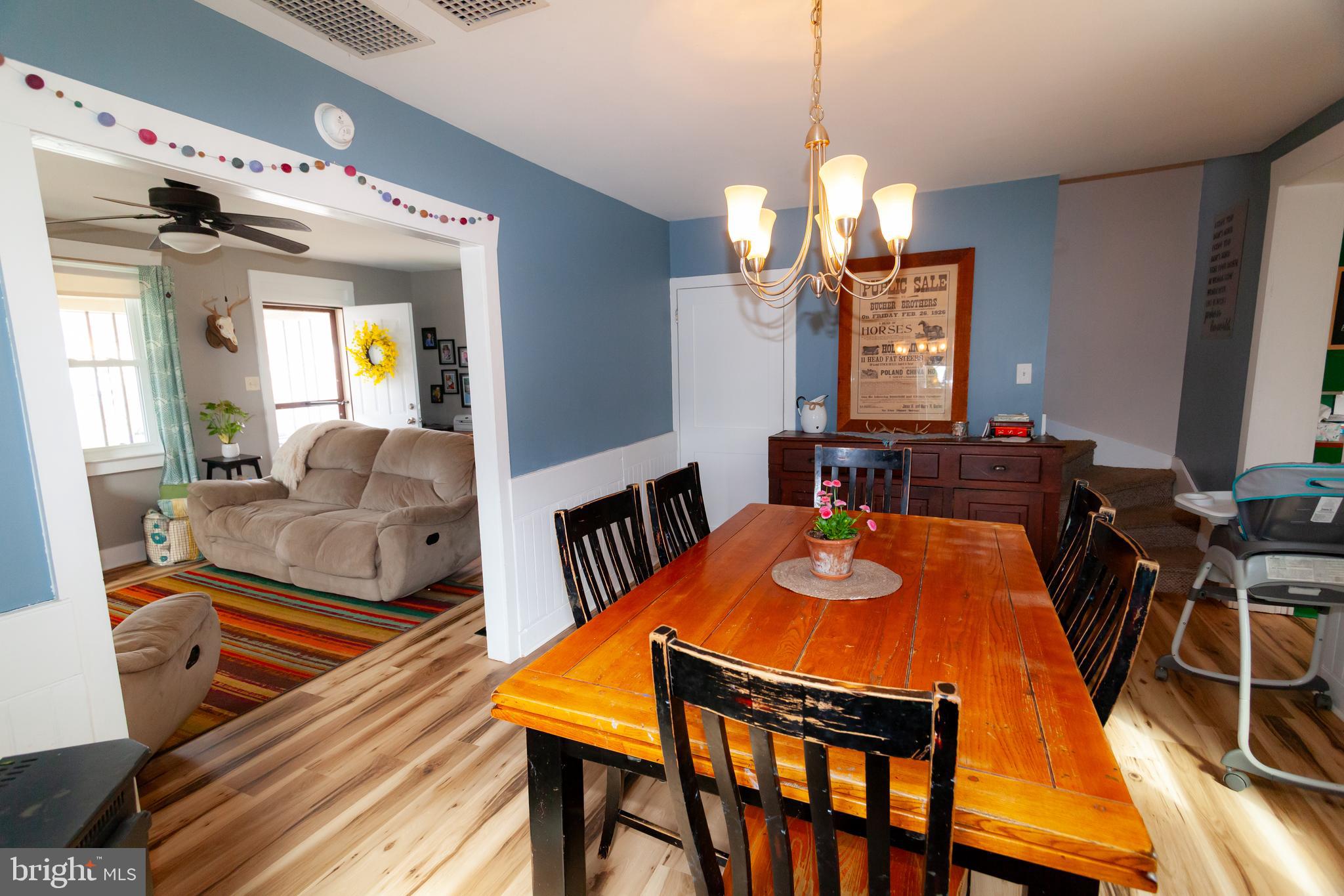 ADAMSTOWN - Residential