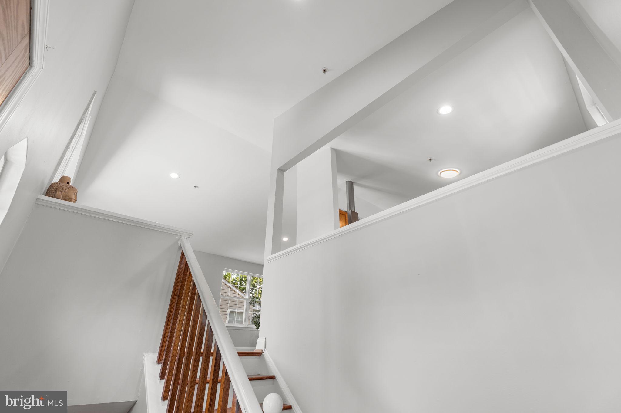 NORTH BRENTWOOD - Residential