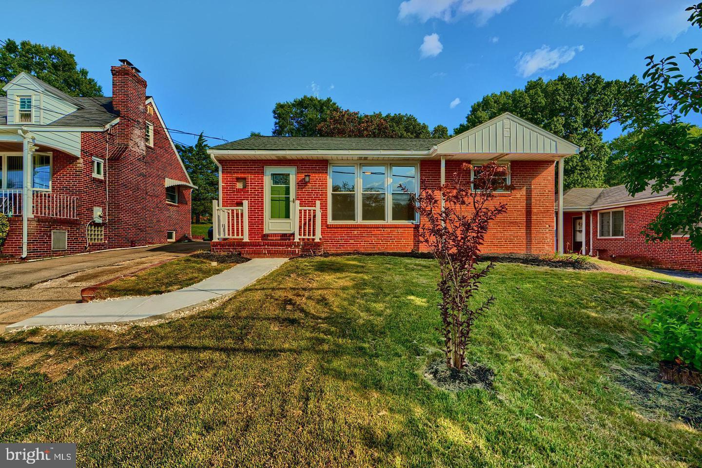 ROSEDALE GARDENS - Residential