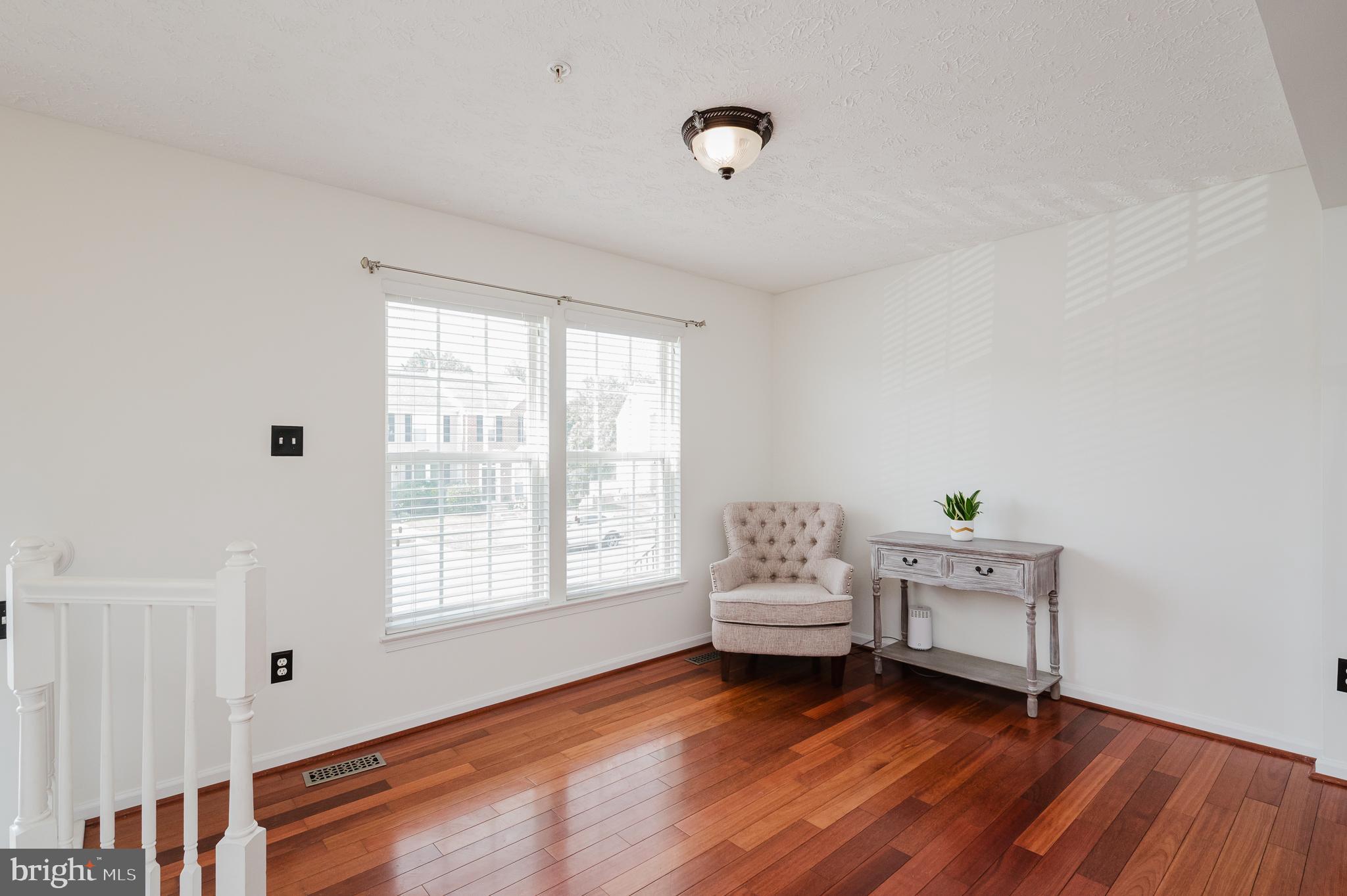 IRWINS CHOICE - Residential
