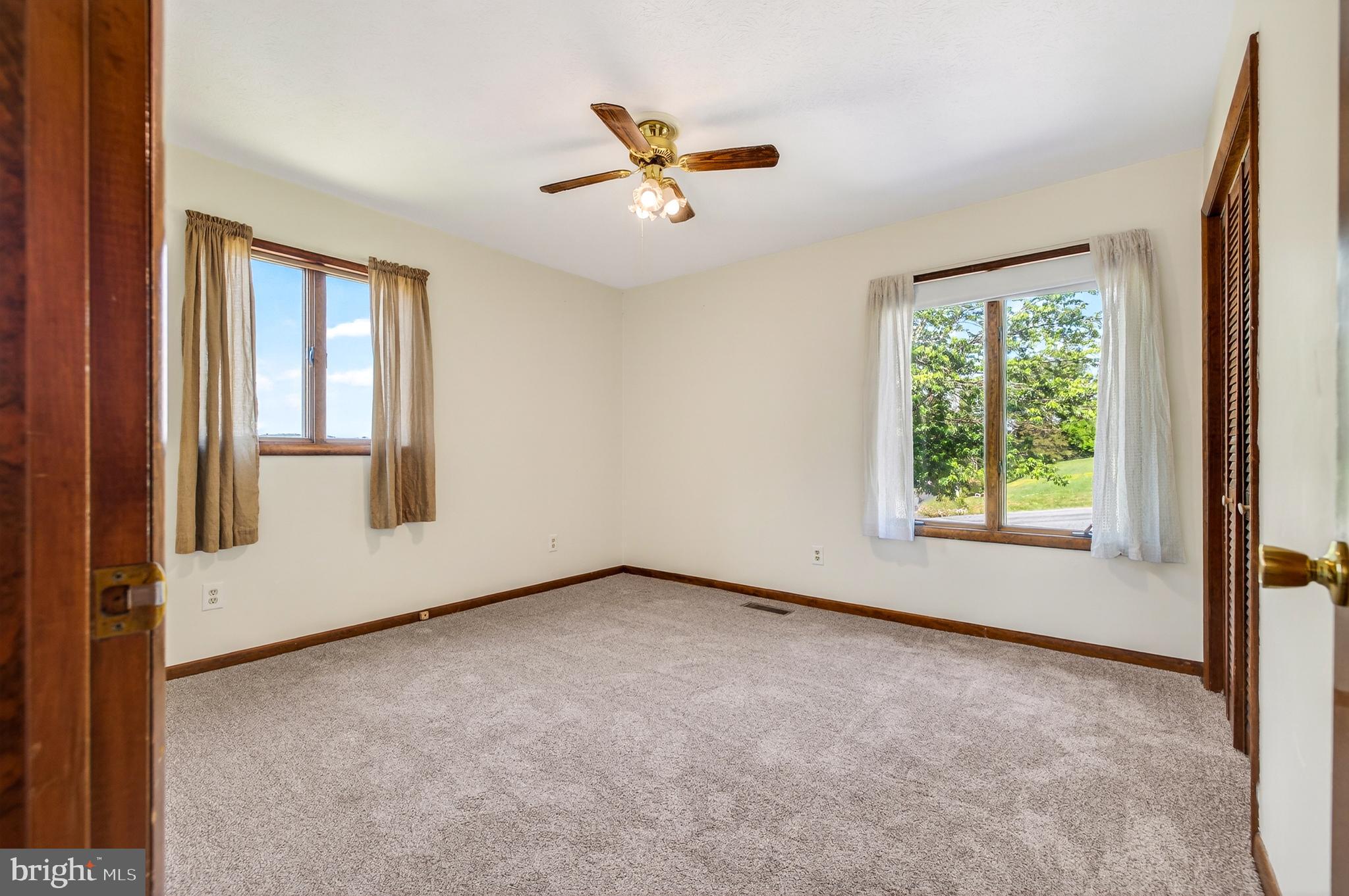 ACADEMY HEIGHTS - Residential