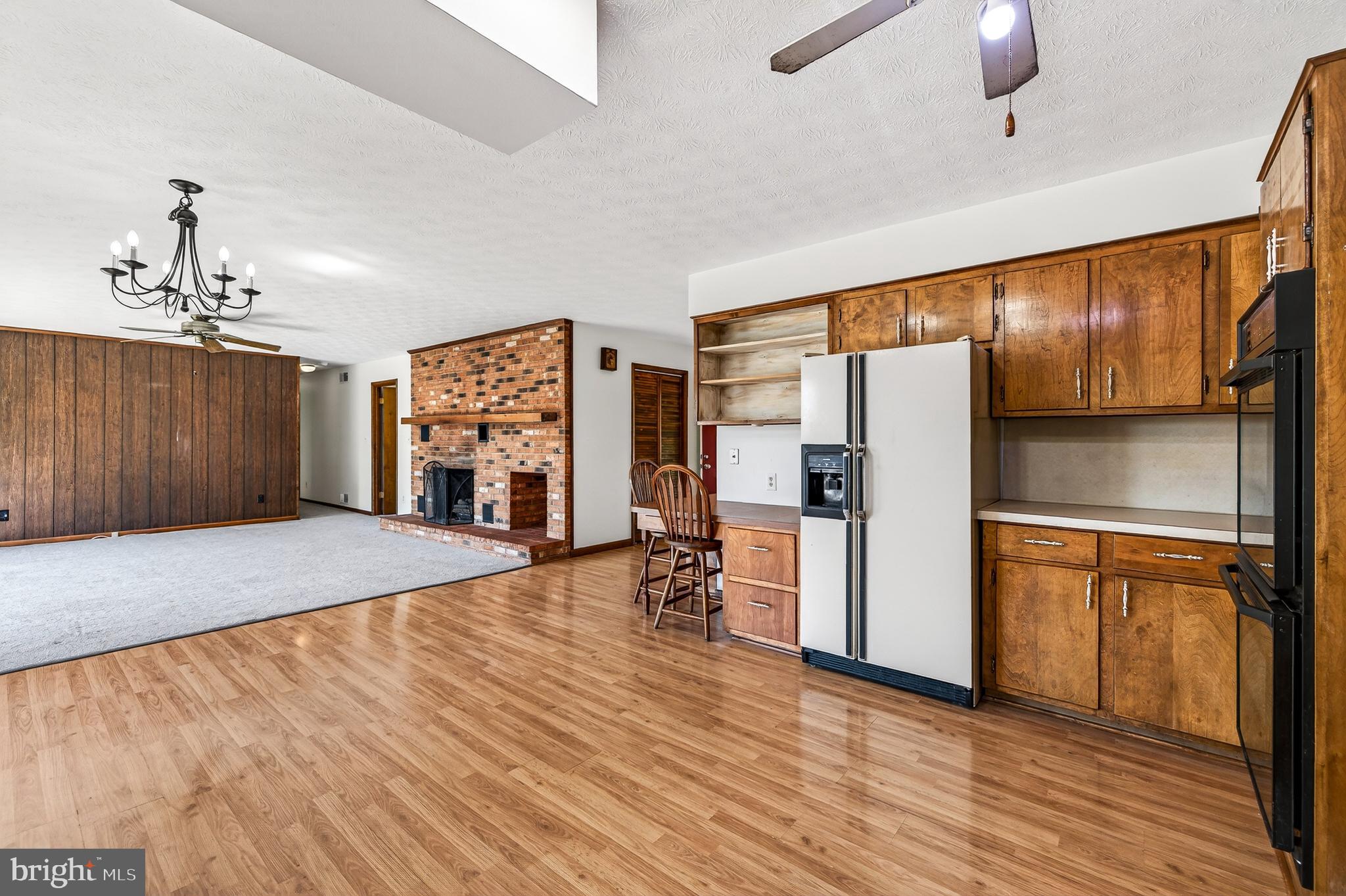 ACADEMY HEIGHTS - Residential