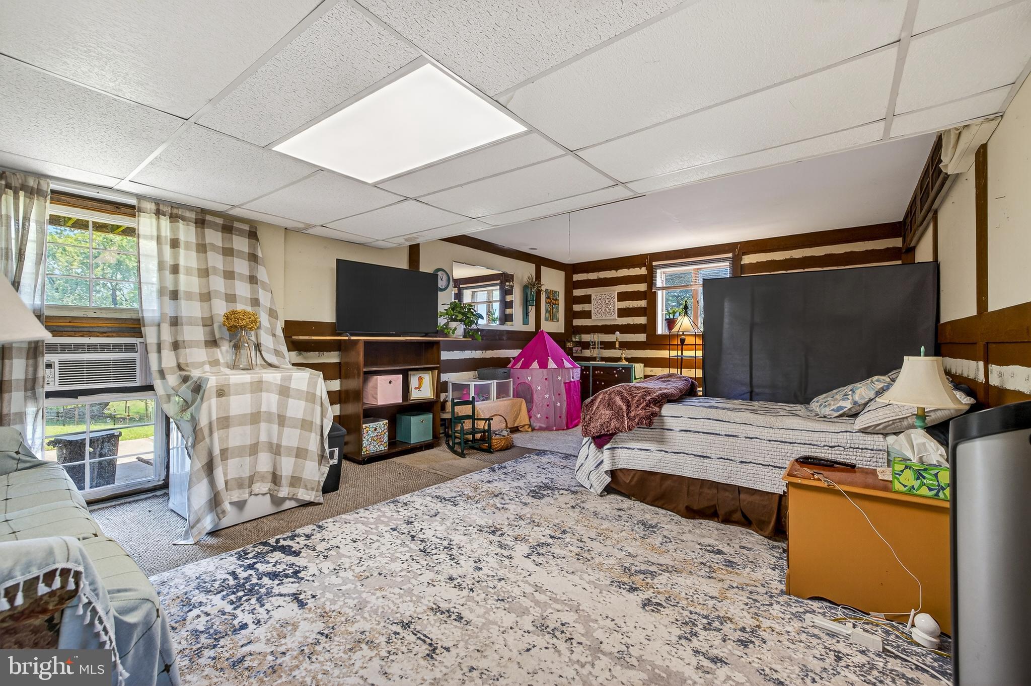 ACADEMY HEIGHTS - Residential