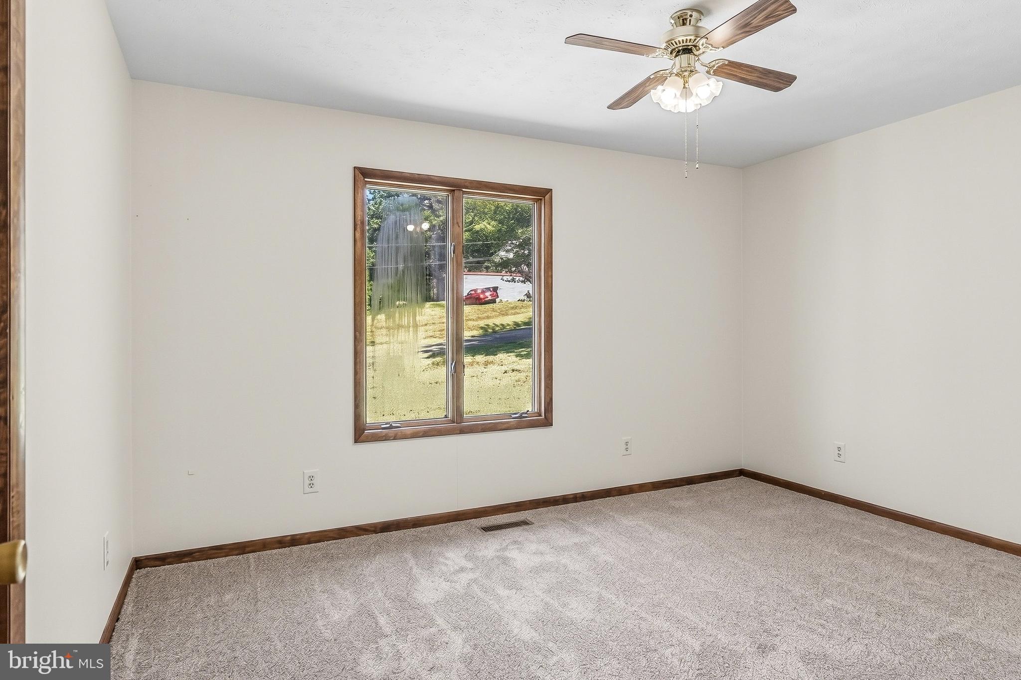 ACADEMY HEIGHTS - Residential