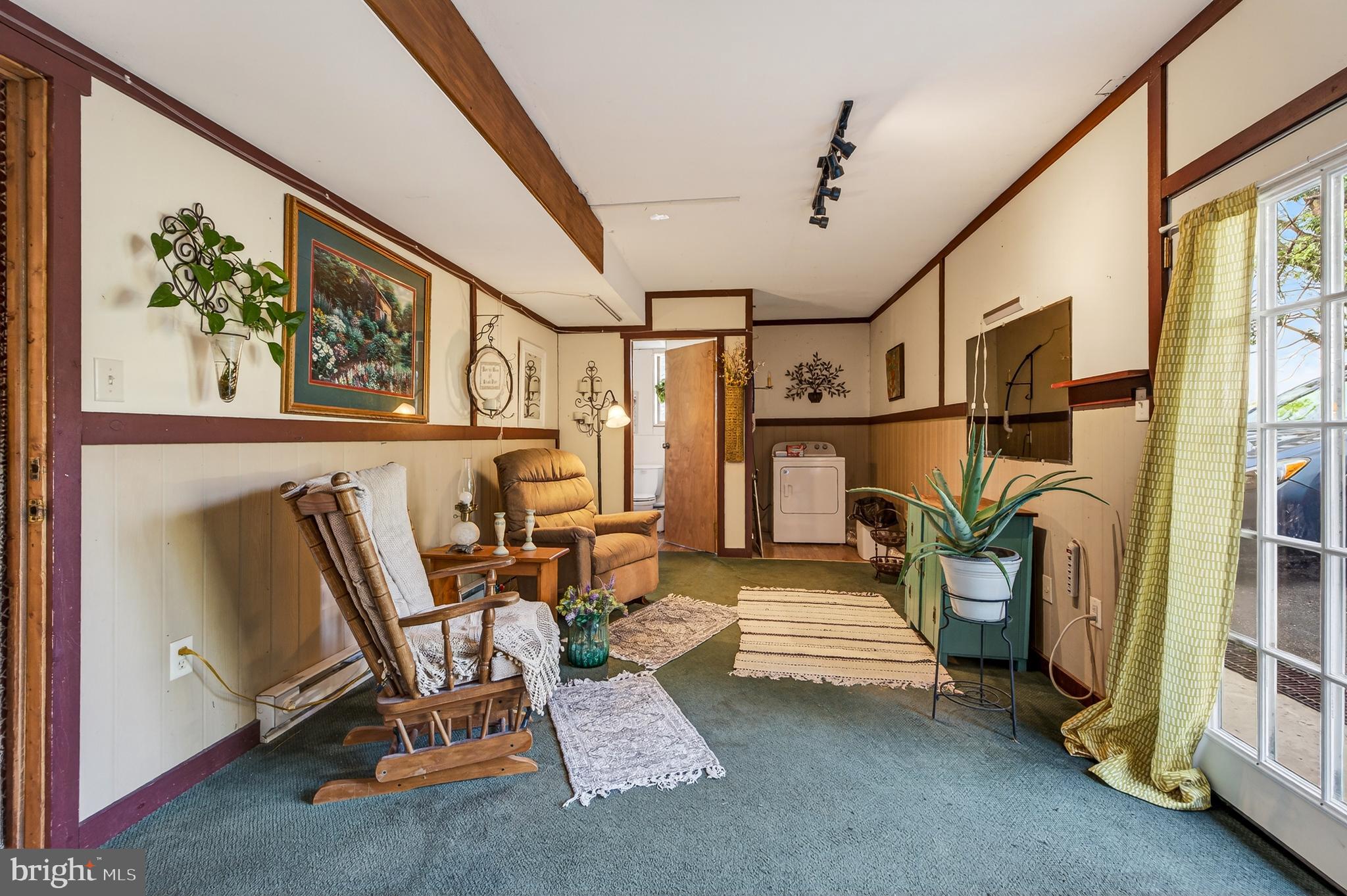 ACADEMY HEIGHTS - Residential