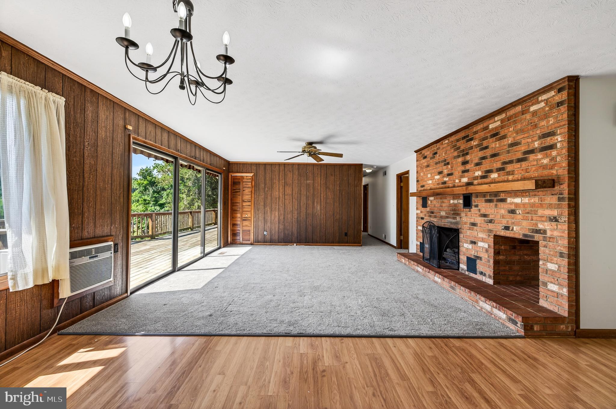 ACADEMY HEIGHTS - Residential