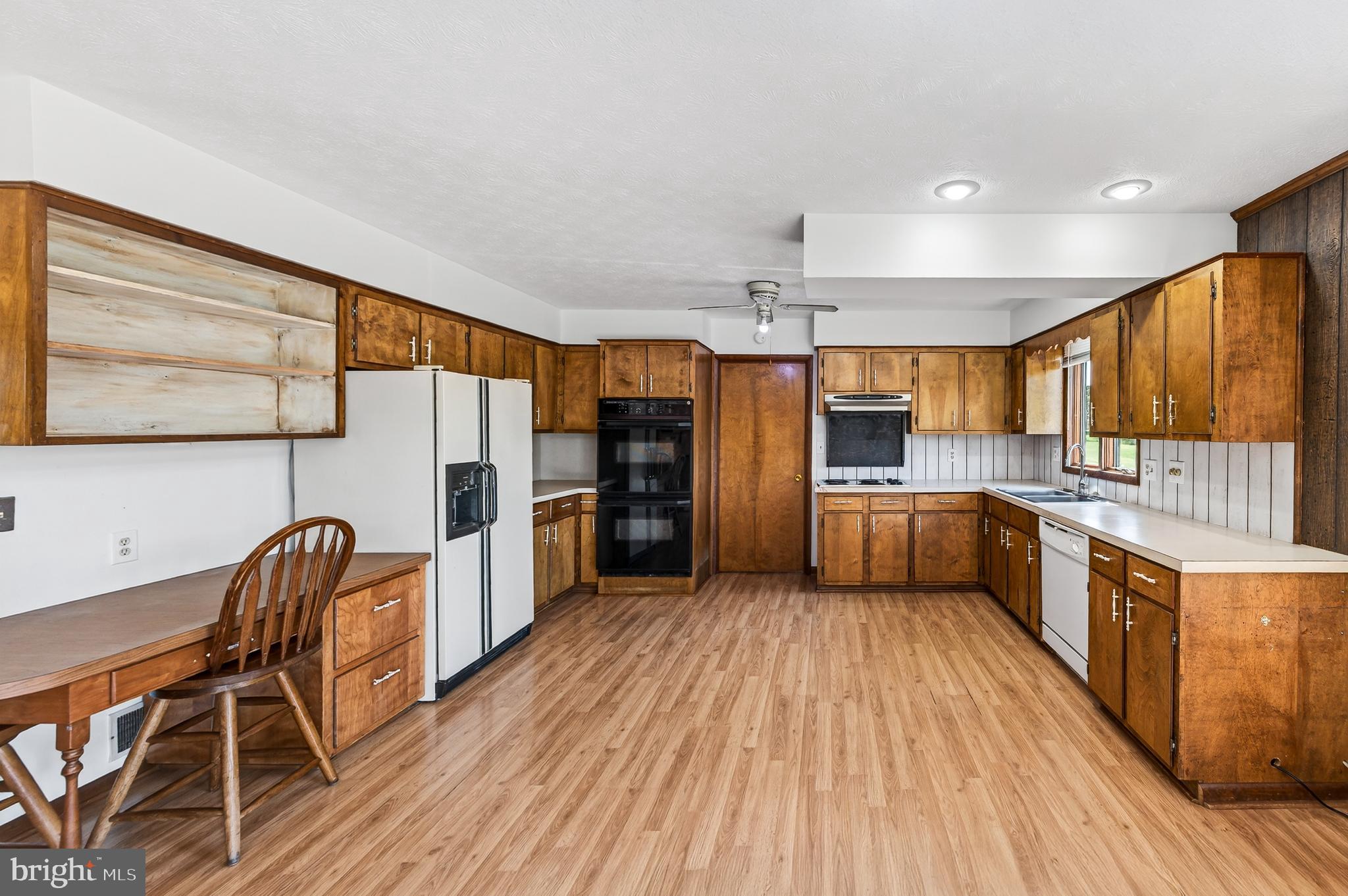 ACADEMY HEIGHTS - Residential