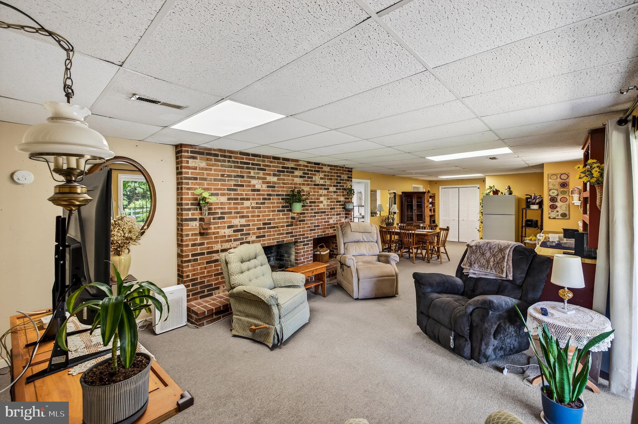 ACADEMY HEIGHTS - Residential
