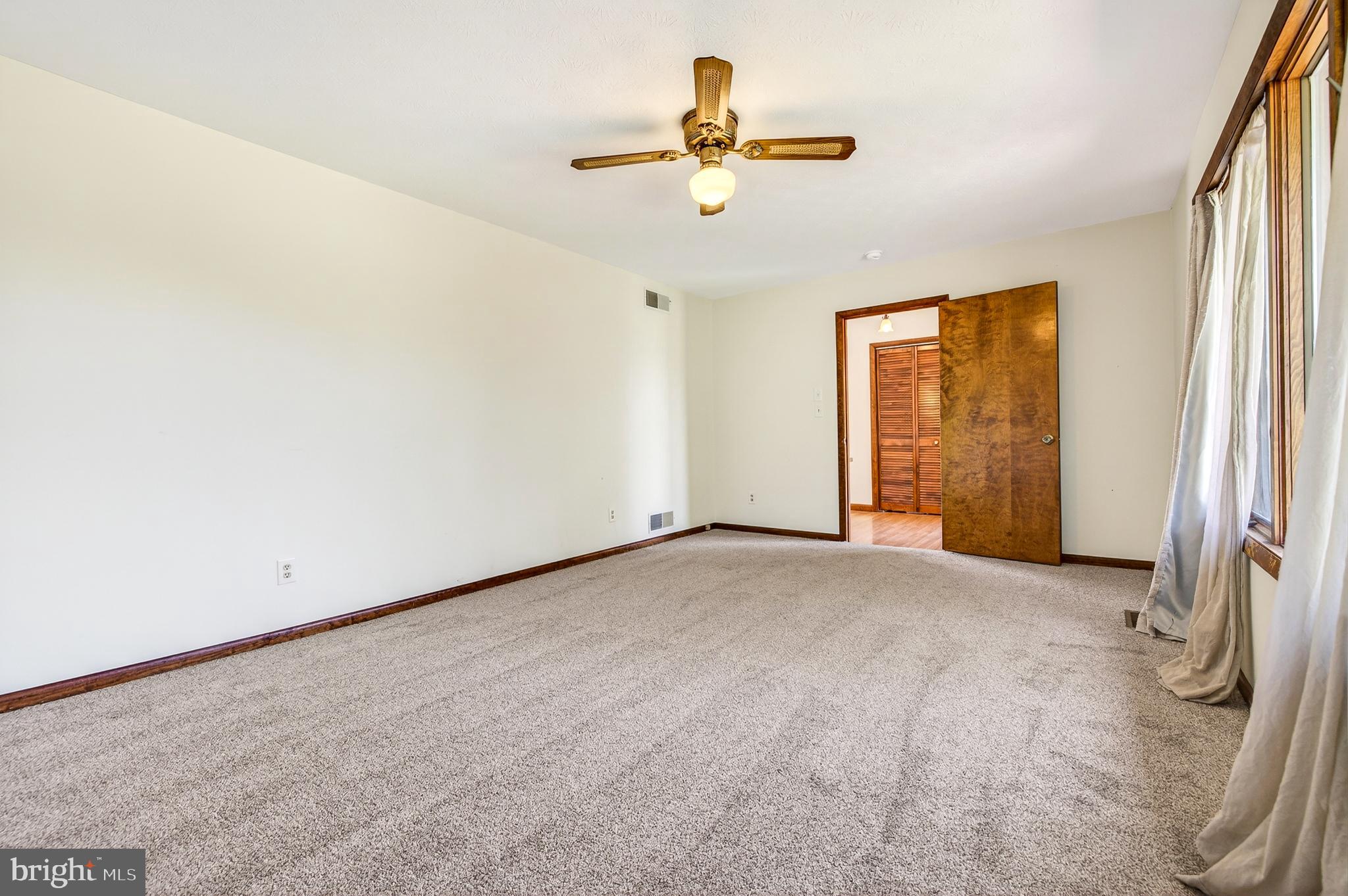 ACADEMY HEIGHTS - Residential
