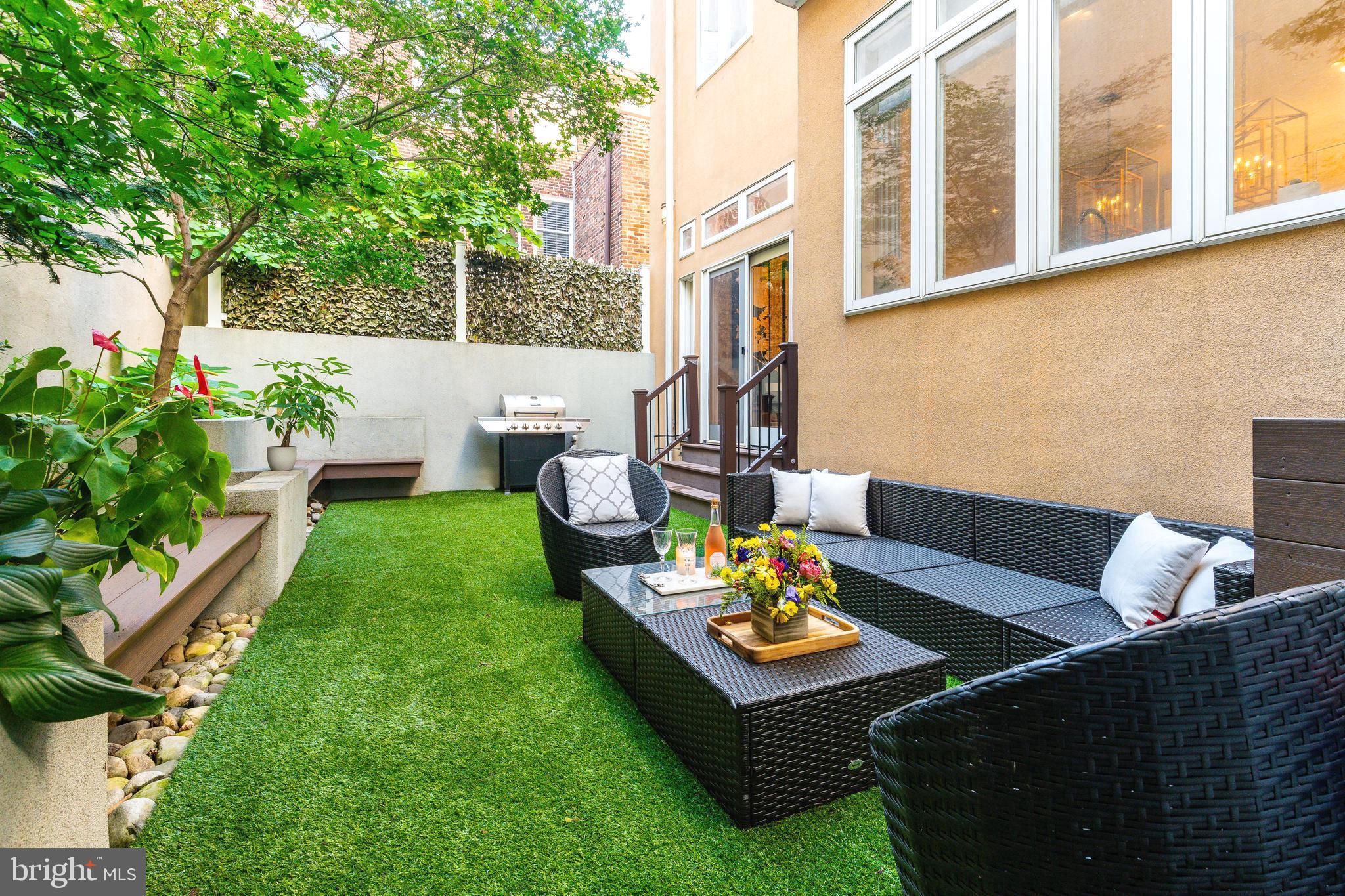 WASHINGTON SQ WEST - Residential