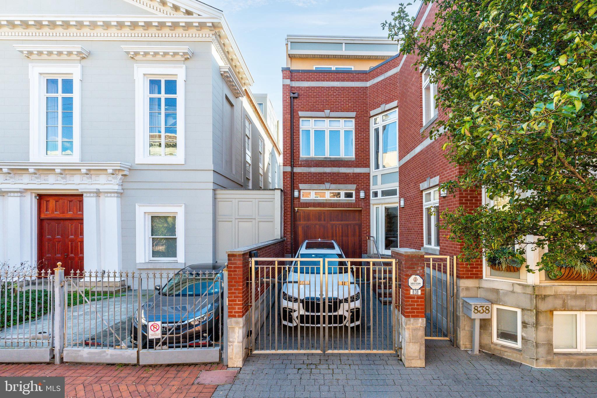 WASHINGTON SQ WEST - Residential