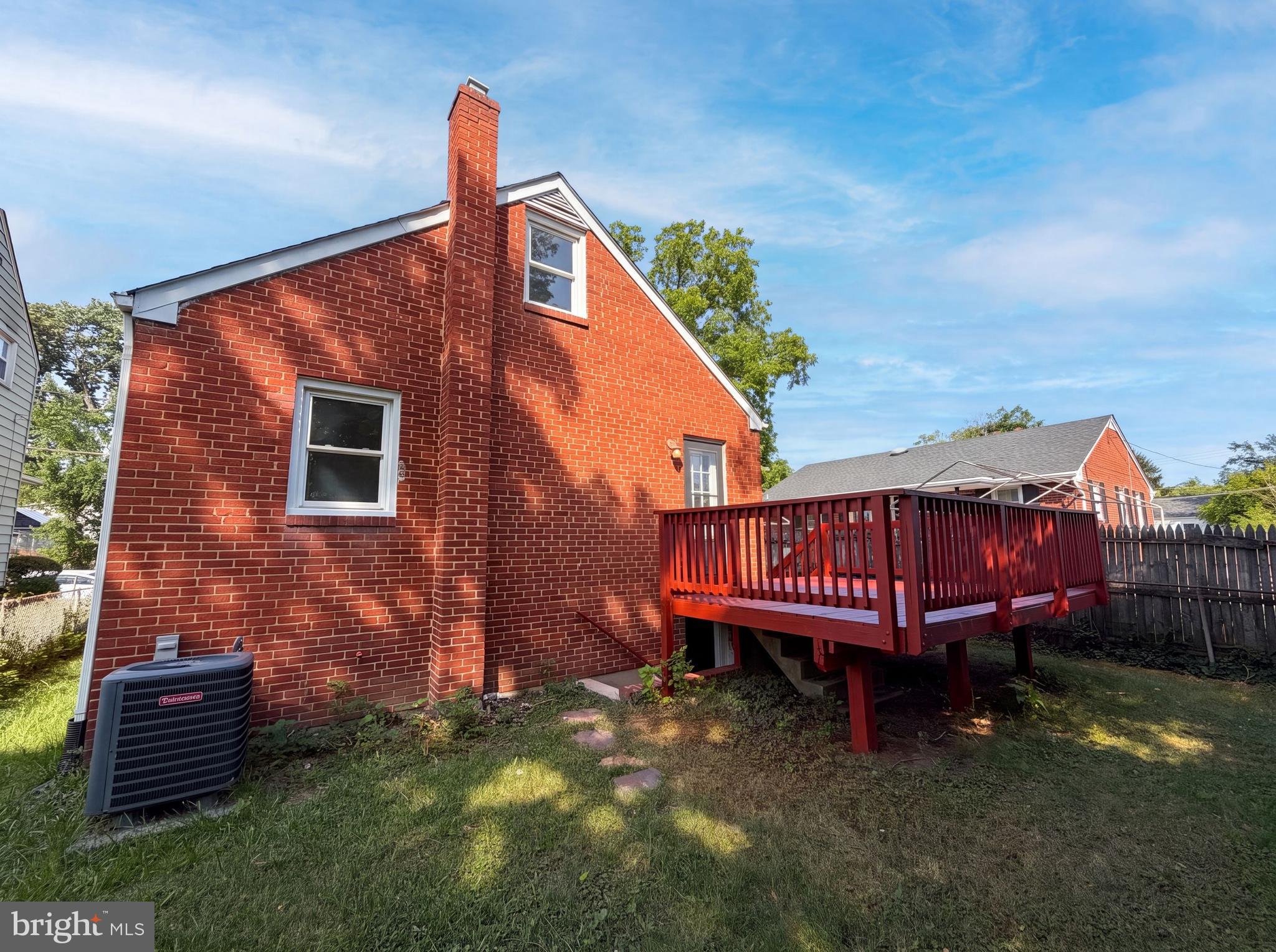 BRADBURY HEIGHTS - Residential