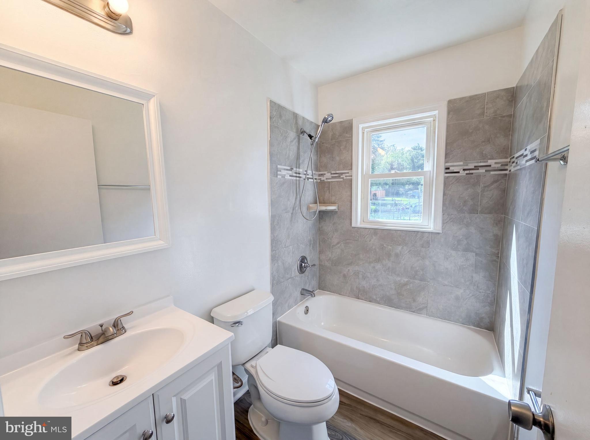 BRADBURY HEIGHTS - Residential