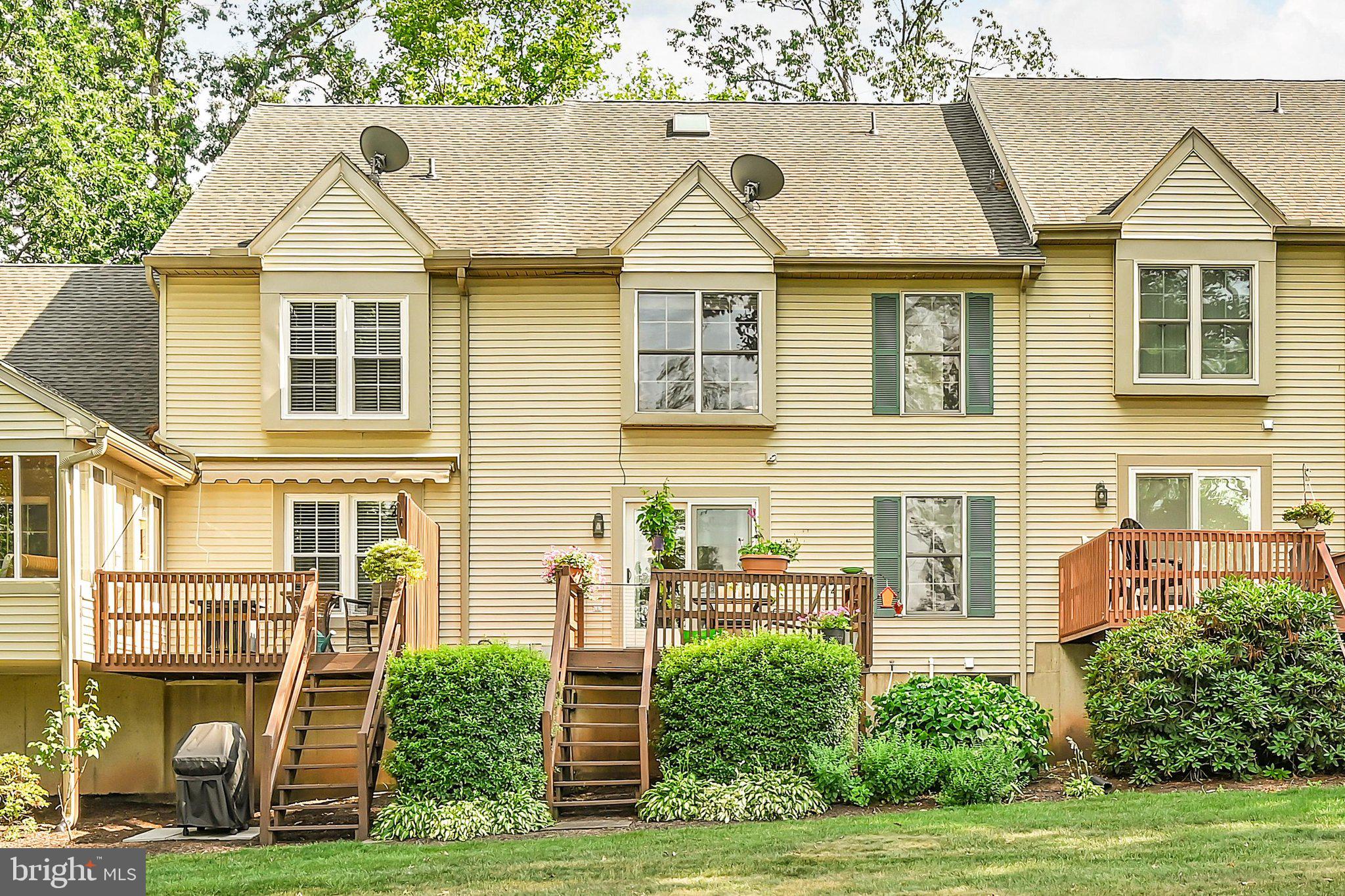 GREENS AT HAWK VALLEY - Residential