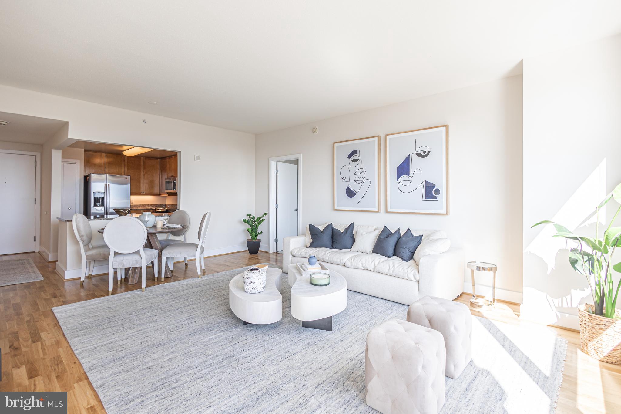 DOCKSIDE CONDOMINIUM - Residential