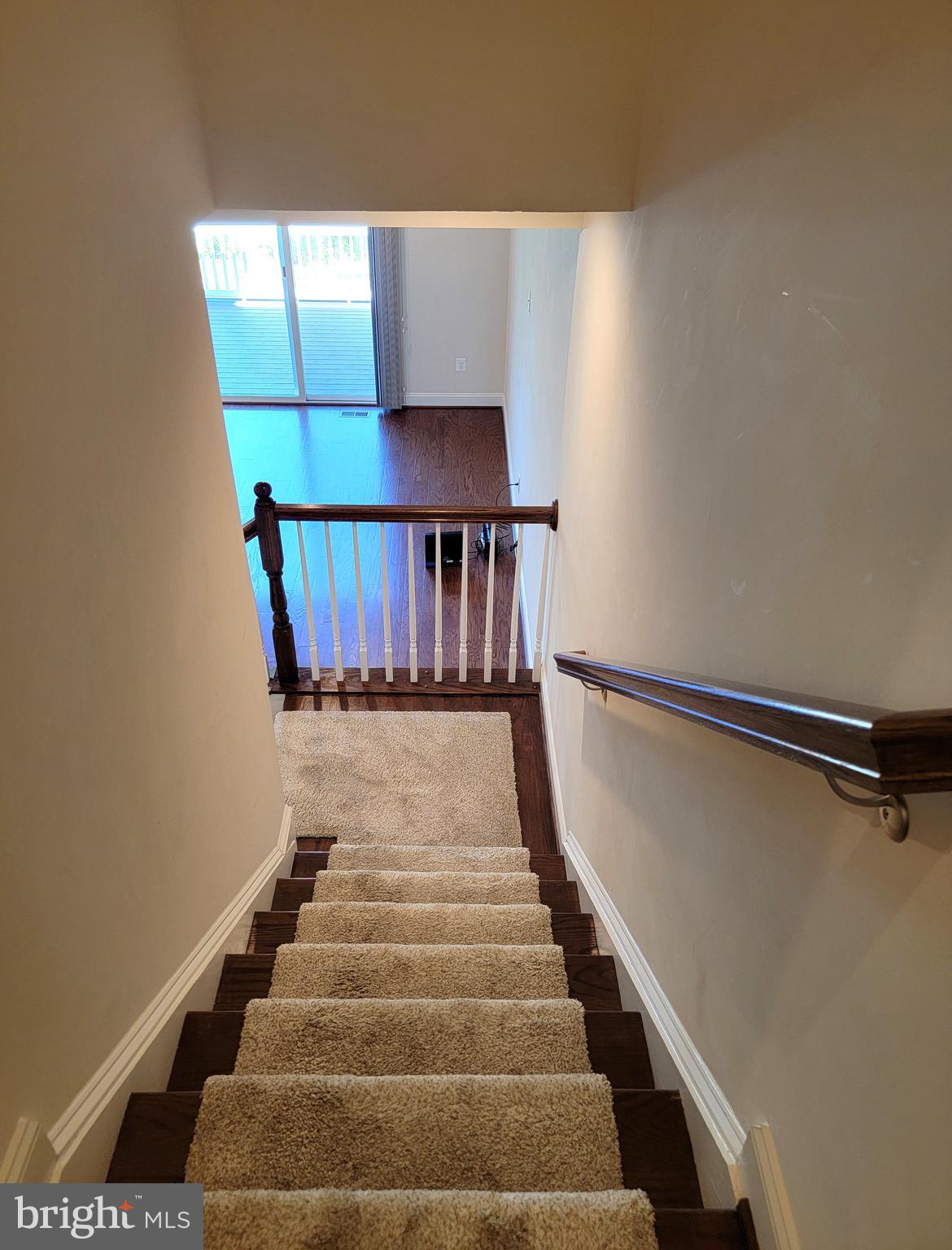 OYSTER BAY CONDOMINIUMS - Residential