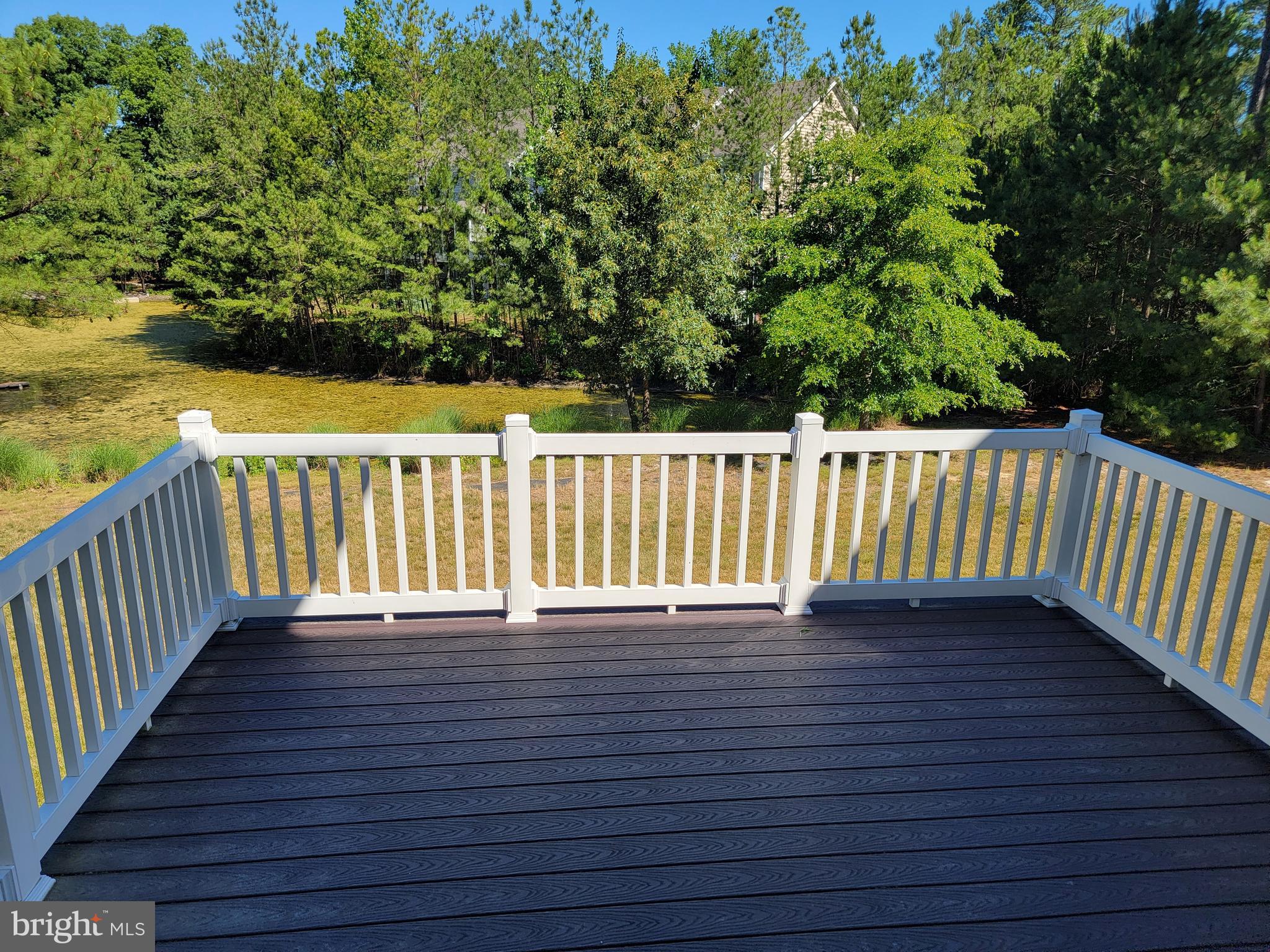 OYSTER BAY CONDOMINIUMS - Residential
