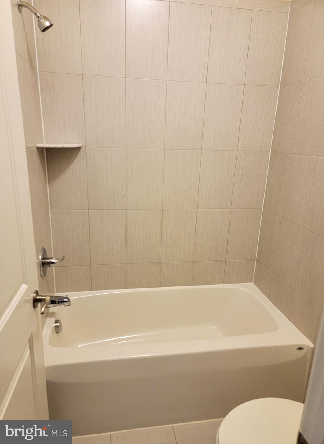 OYSTER BAY CONDOMINIUMS - Residential