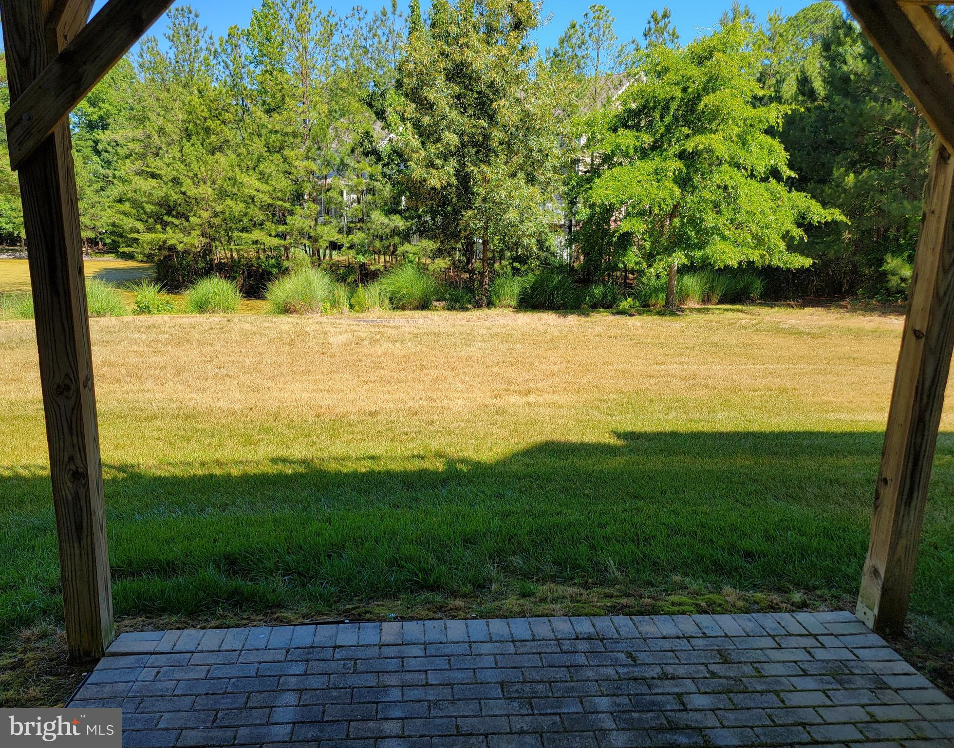 OYSTER BAY CONDOMINIUMS - Residential