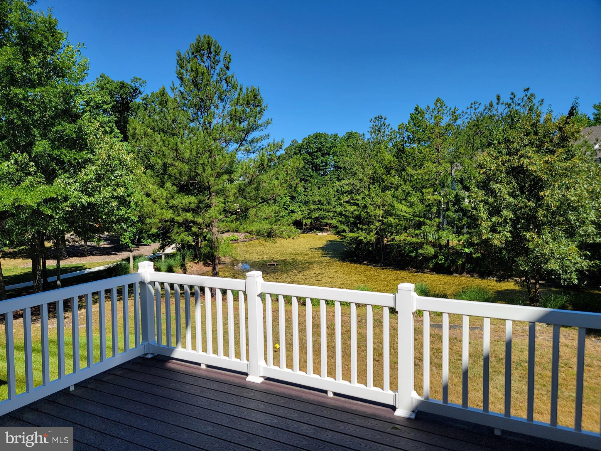 OYSTER BAY CONDOMINIUMS - Residential