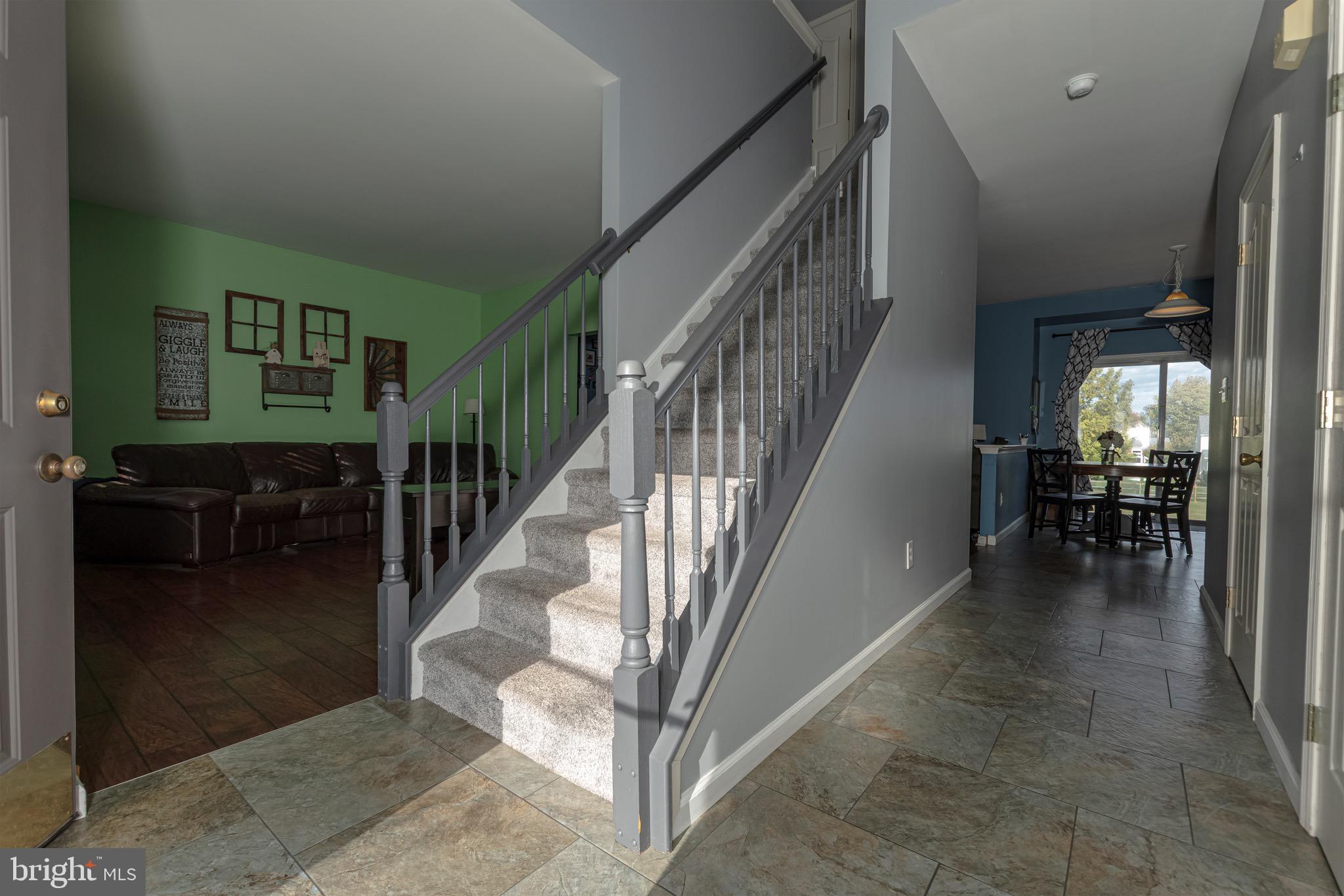 STONEFIELD - Residential