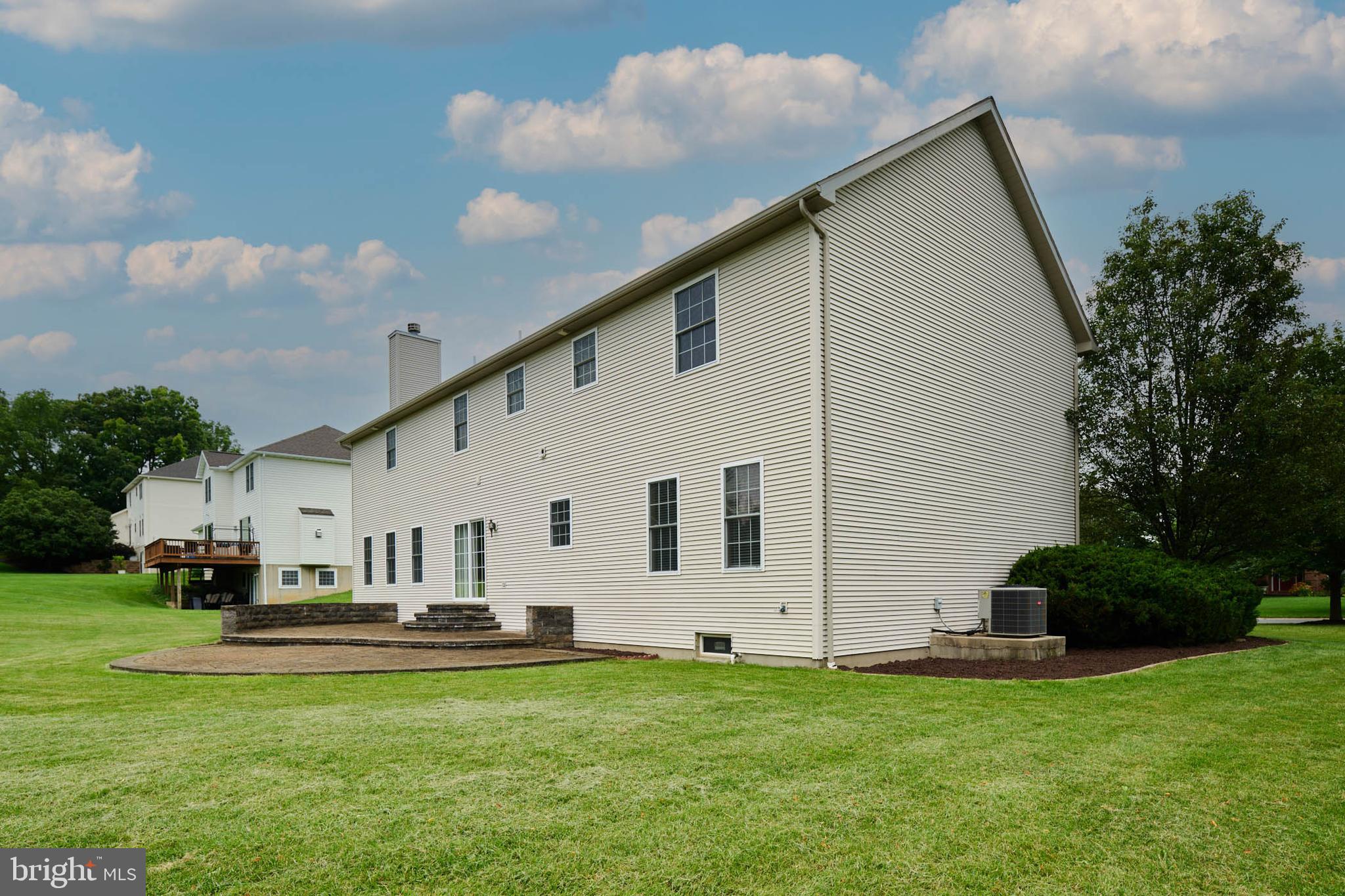 OAK GROVE - Residential