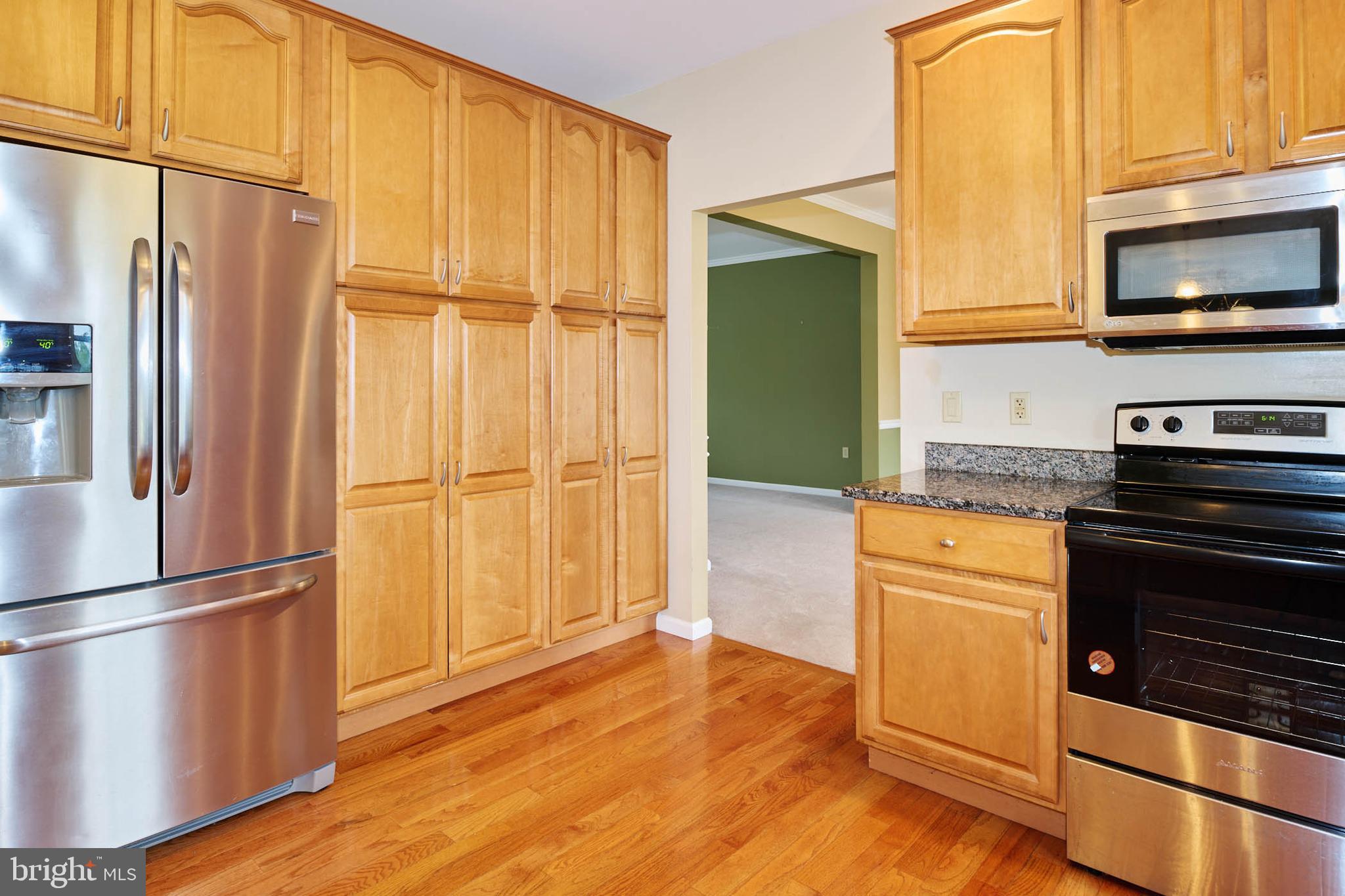 OAK GROVE - Residential